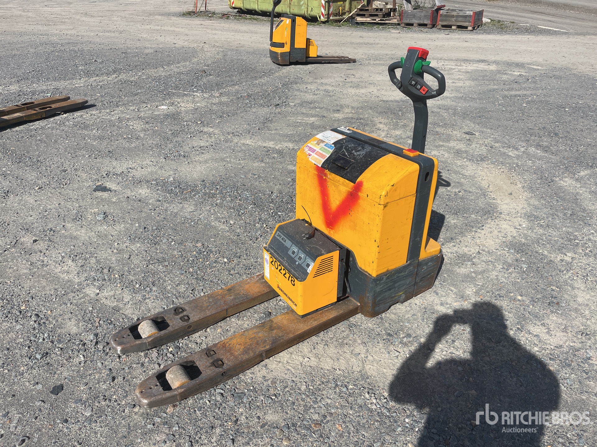Photo of 2005 Jungheinrich EJE220