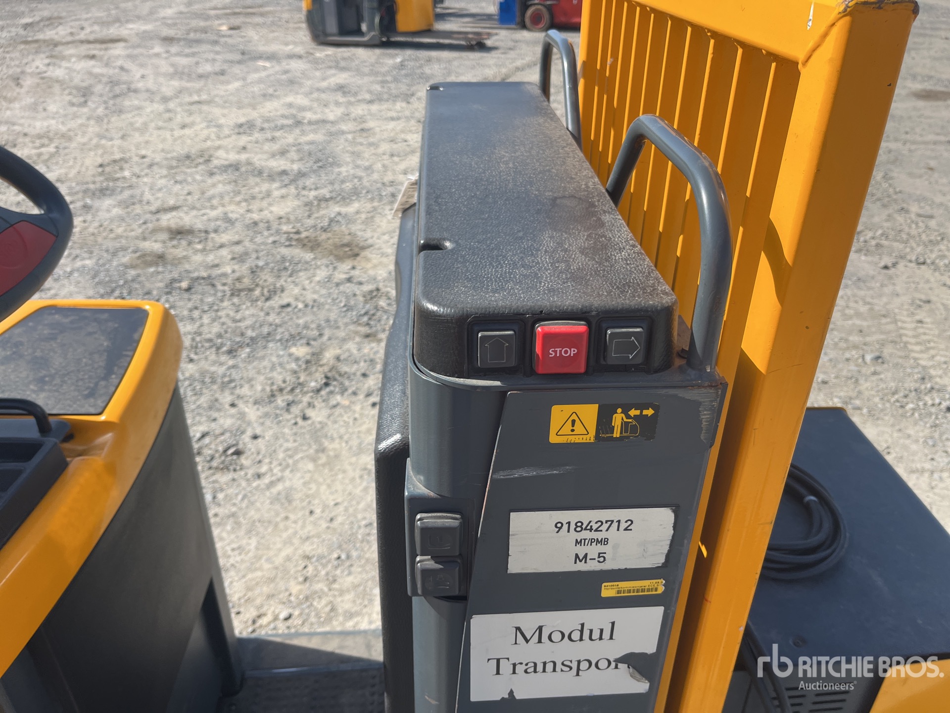 2009 Jungheinrich ECE 320 SH