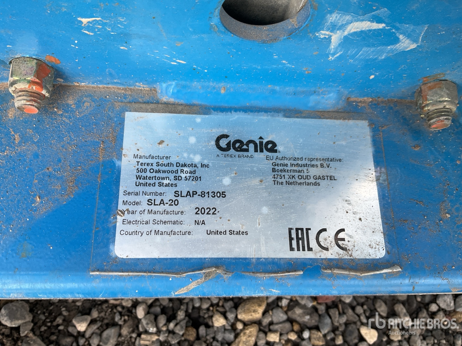 2022 Genie SLA-20