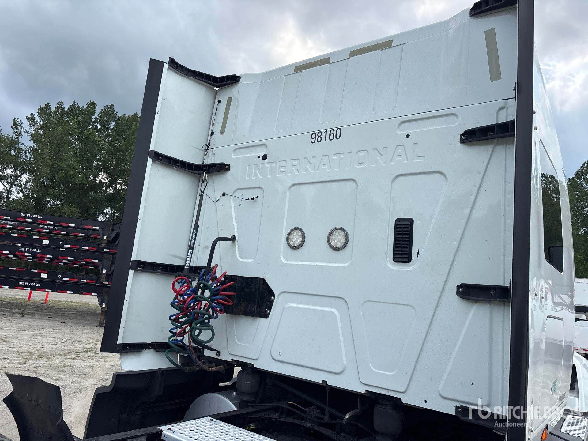 2019 International LT625