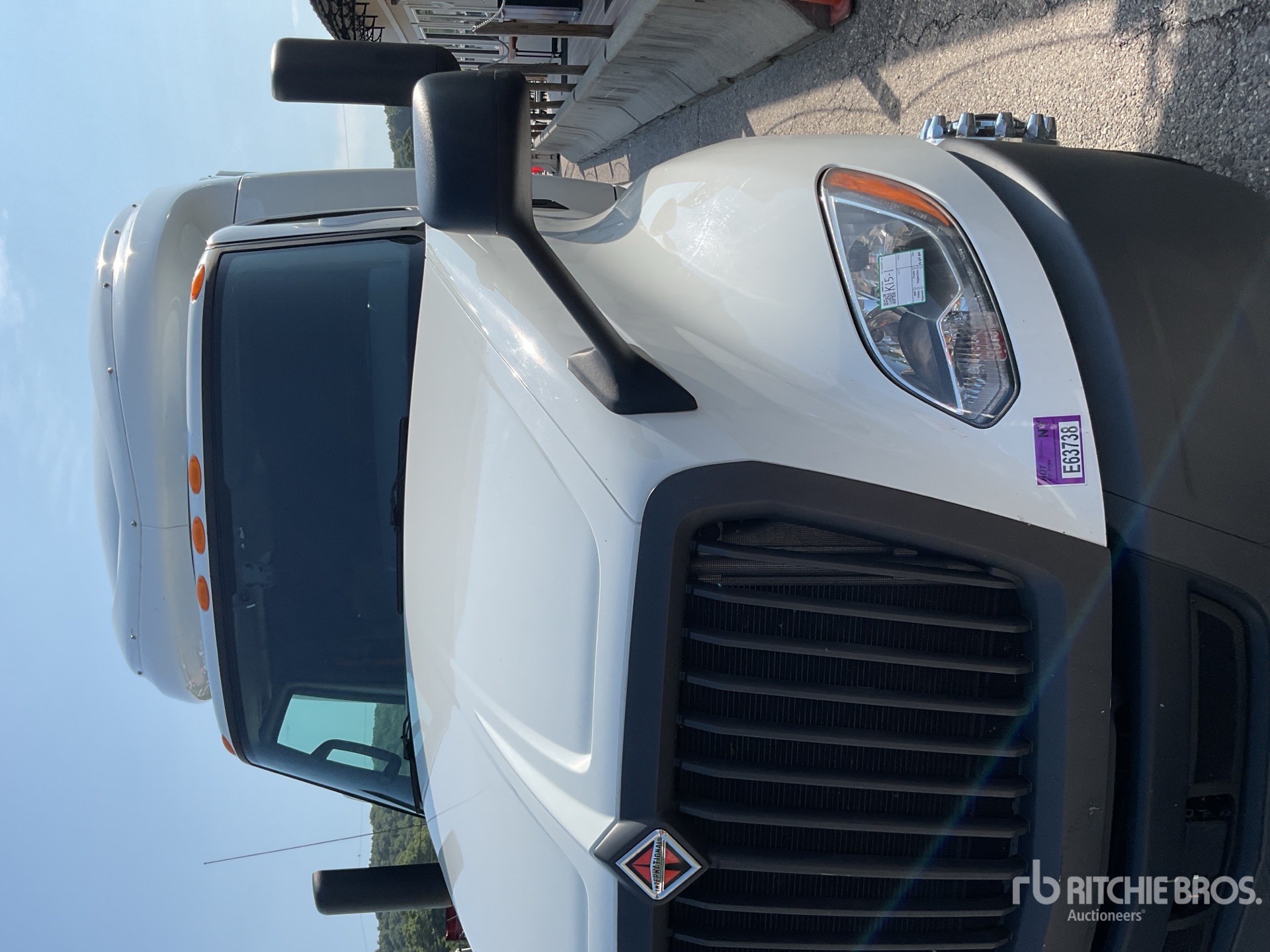 2019 International LT625