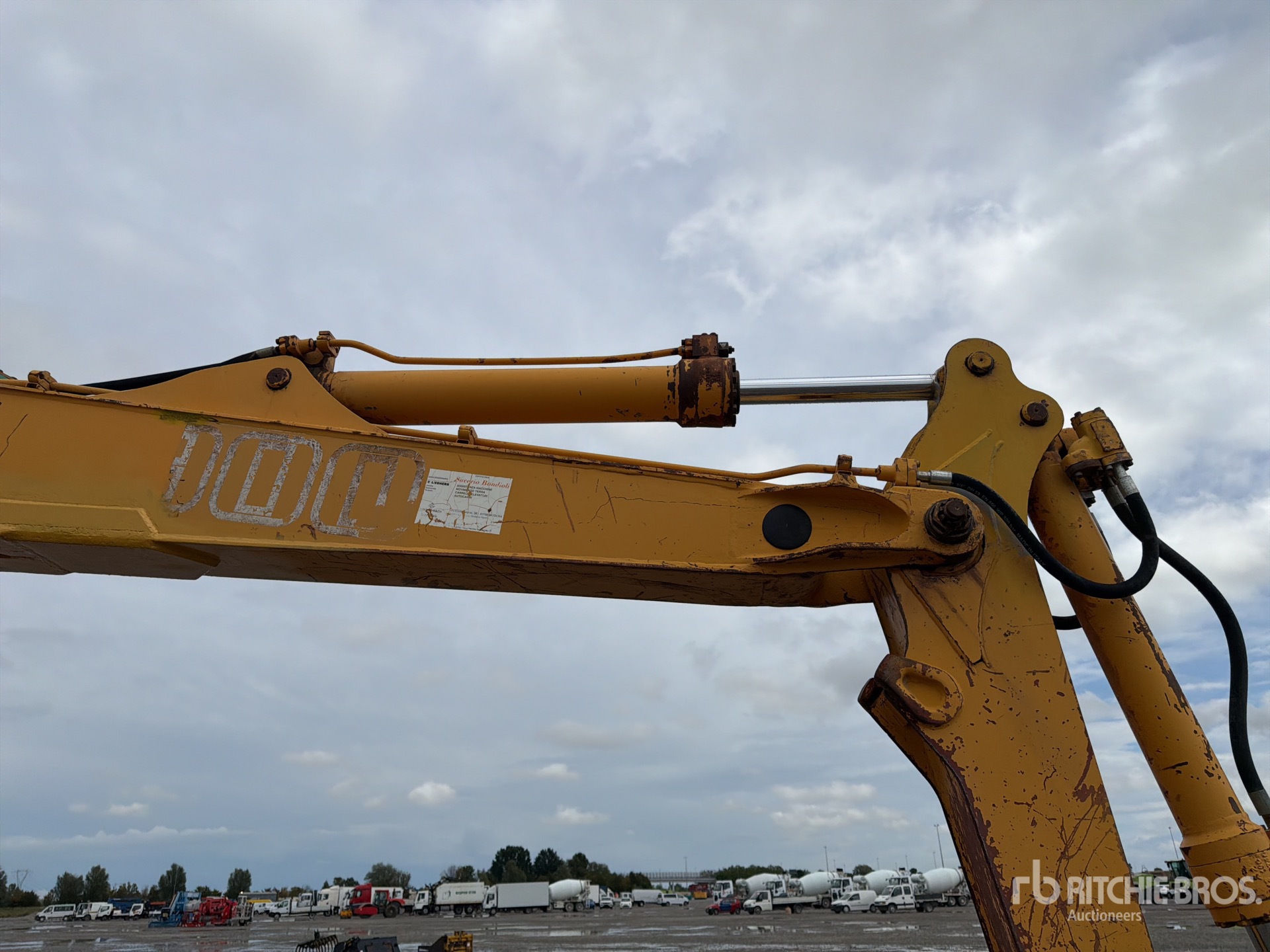 1988 Liebherr A900B