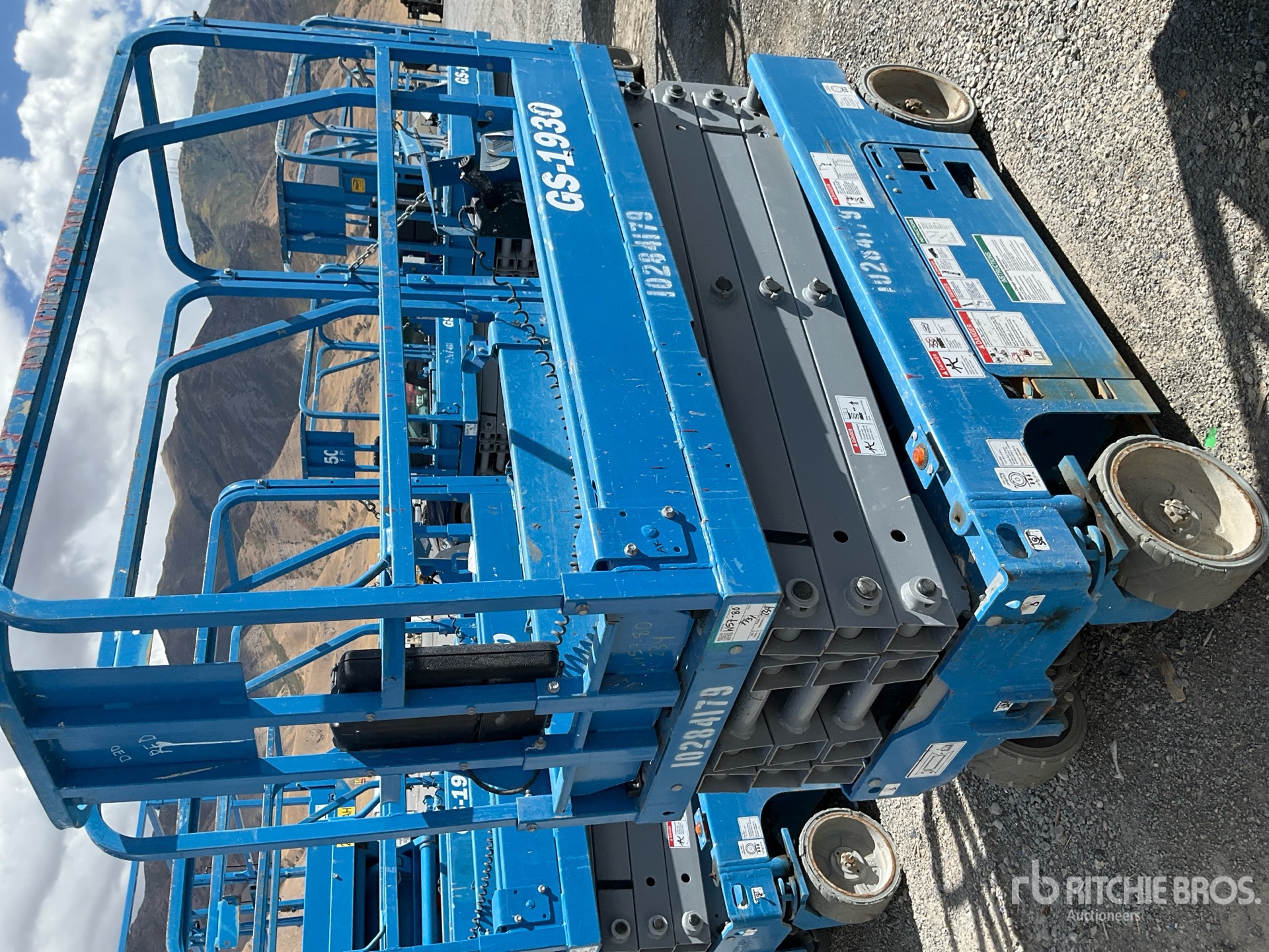 2019 Genie GS1930