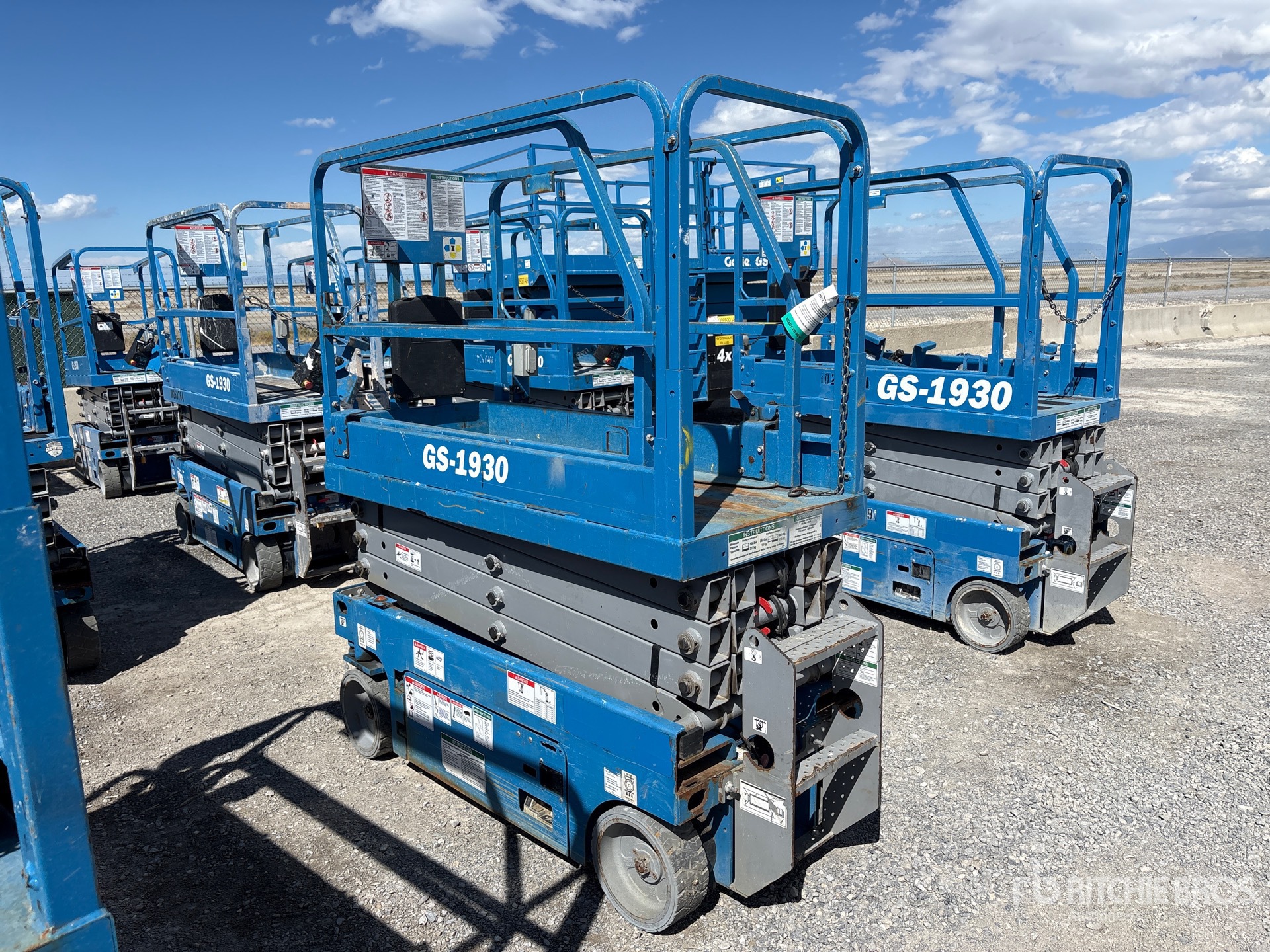 2018 Genie GS-1930