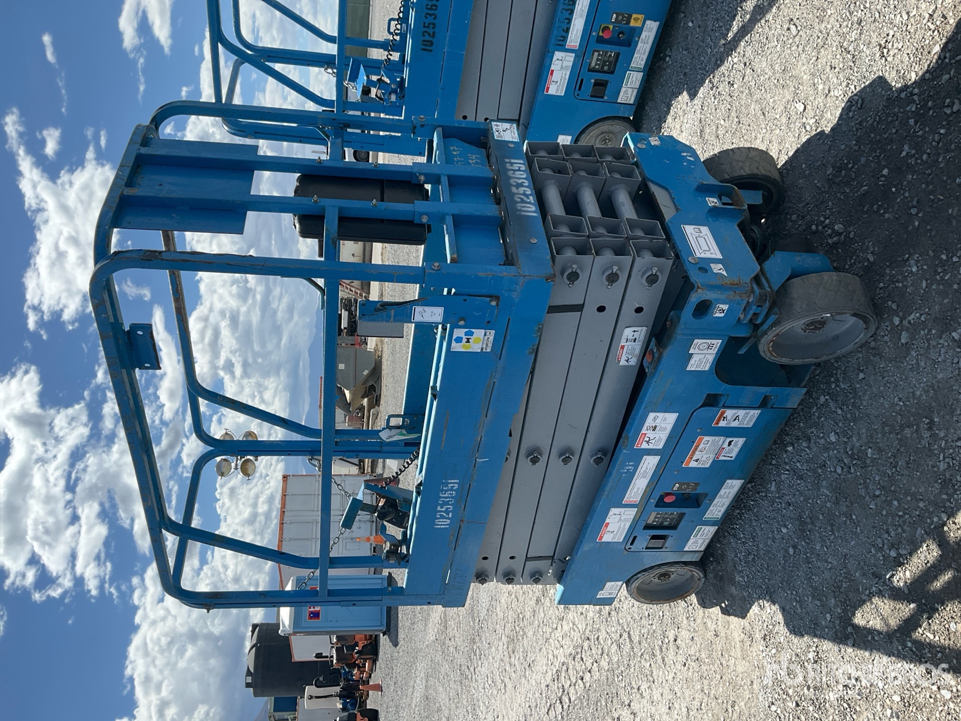 2017 Genie GS-1930