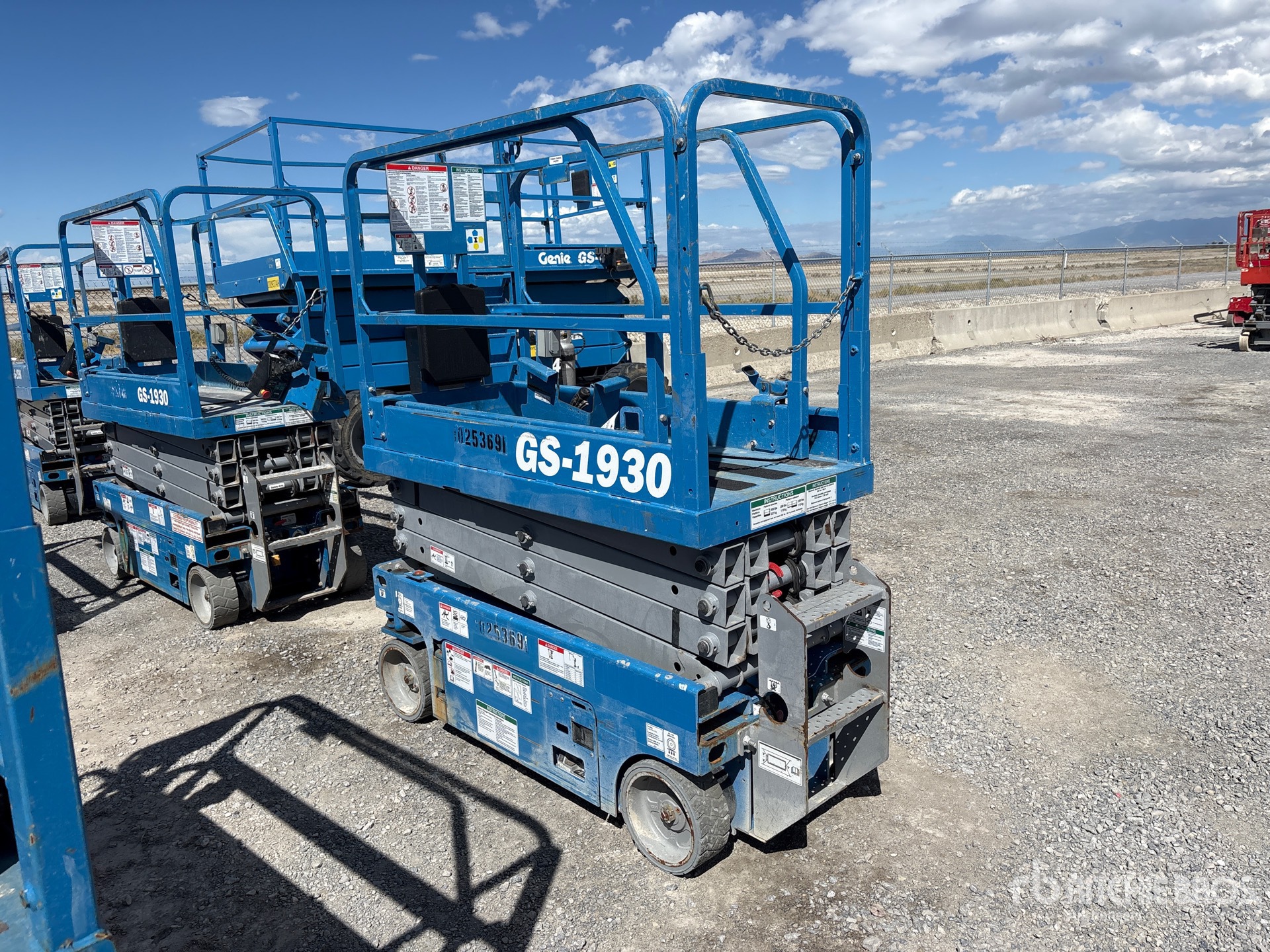 2018 Genie GS-1930