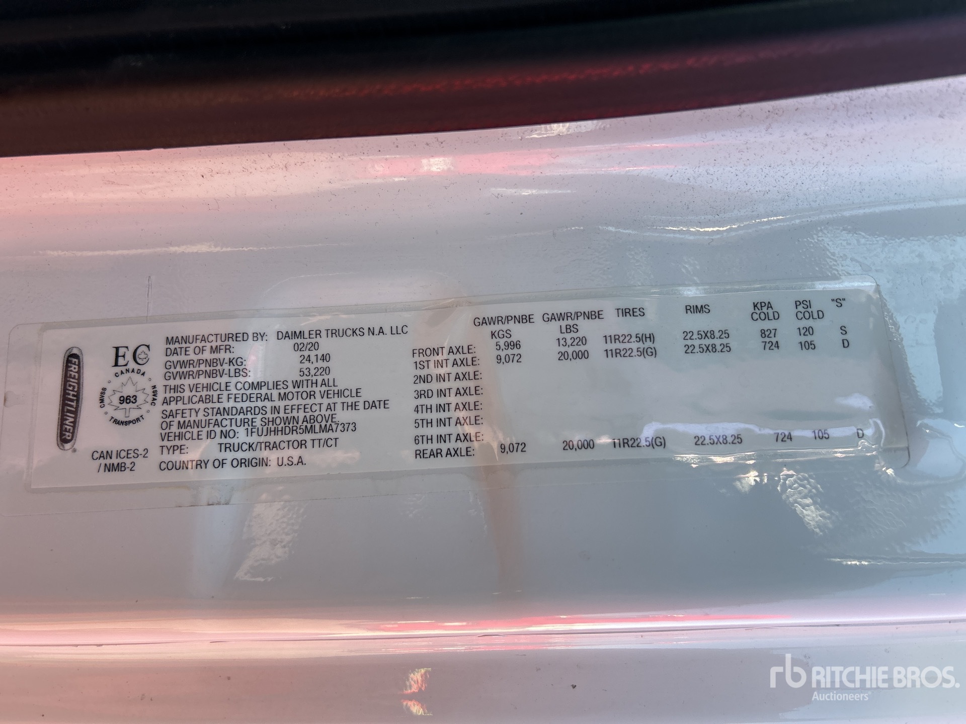 2021 Freightliner CASCADIA 126