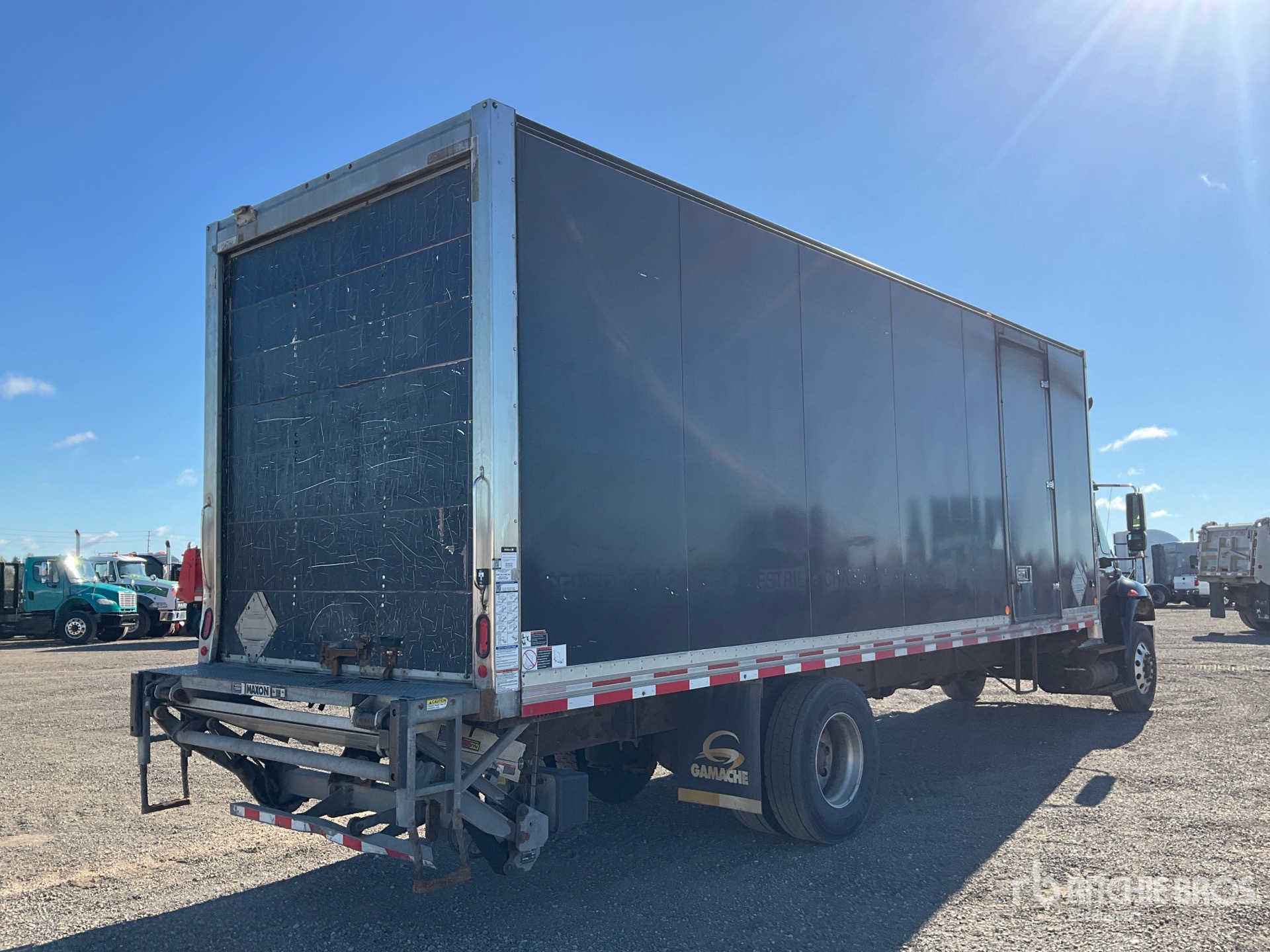 2012 International 4300M7 SBA