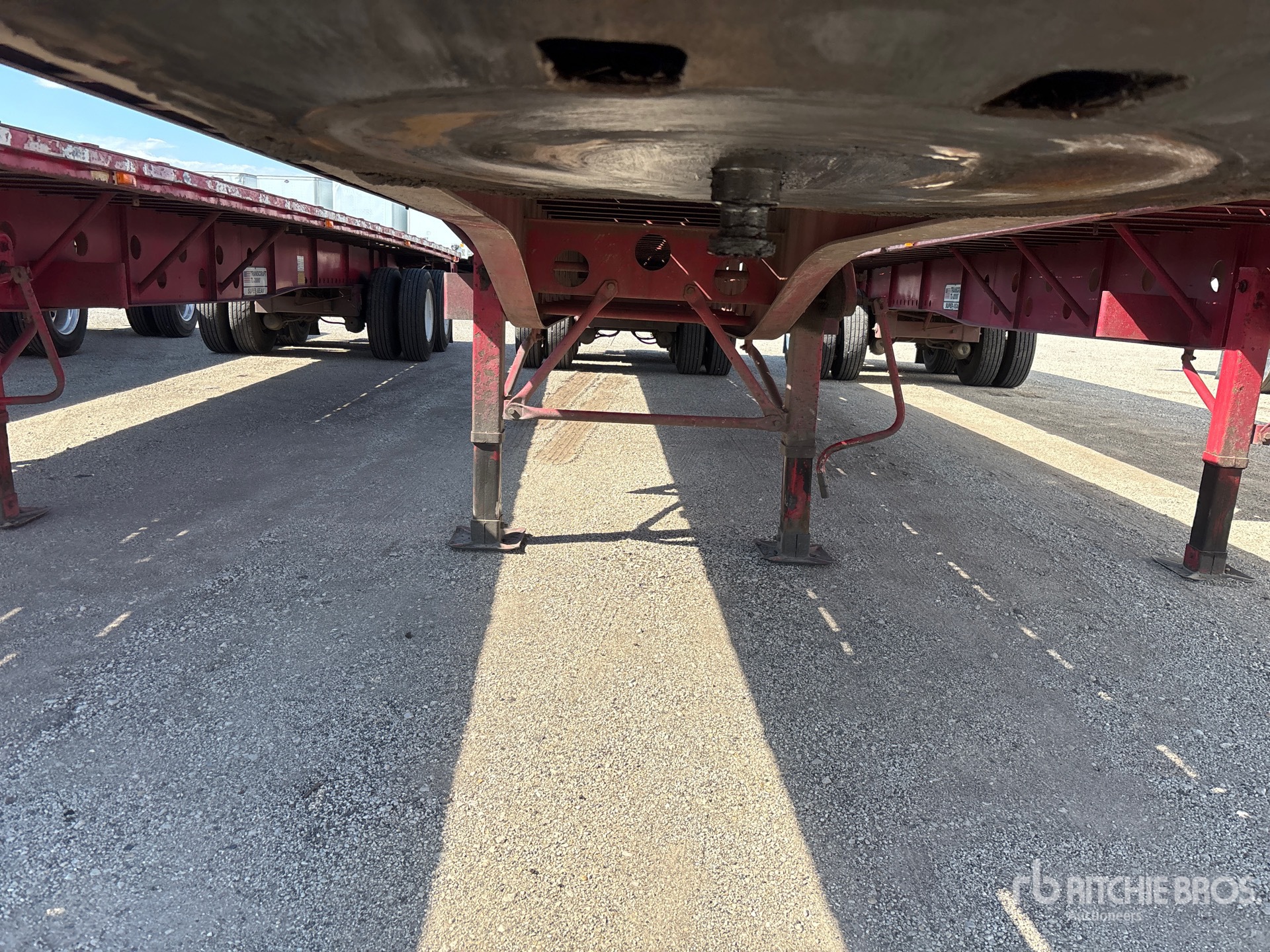 2004 Transcraft TL2000