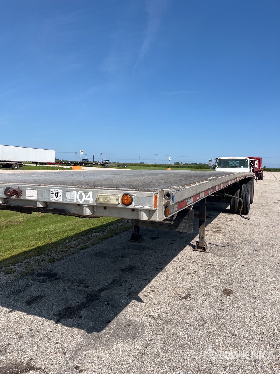 2009 East 48 FT T/A SPREAD AXLE
