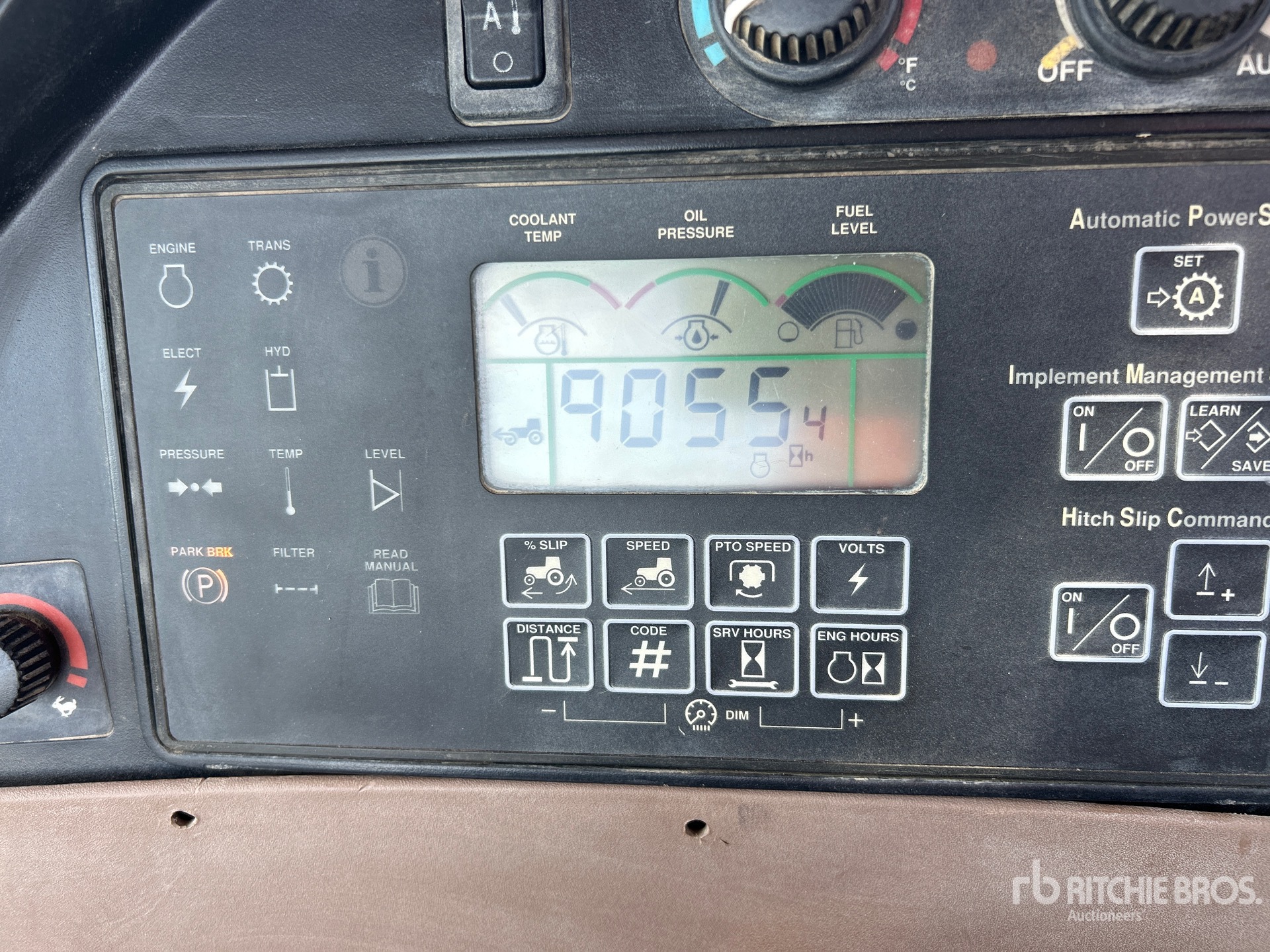 2001 John Deere 8210