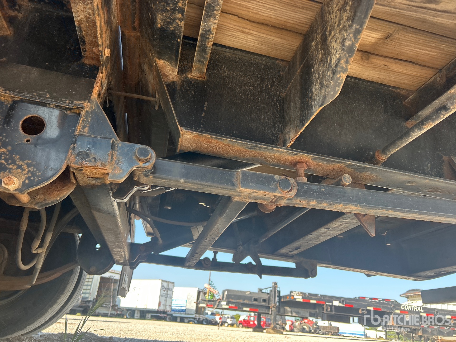 2018 Load Trail 32 FT T/A GOOSENECK