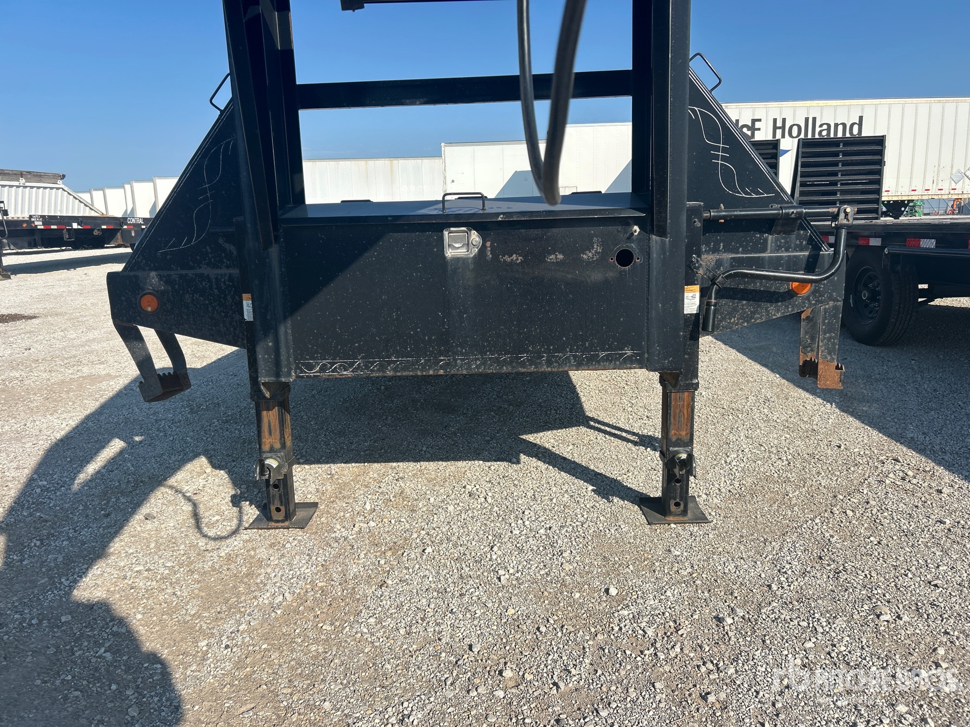 2018 Load Trail 32 FT T/A GOOSENECK