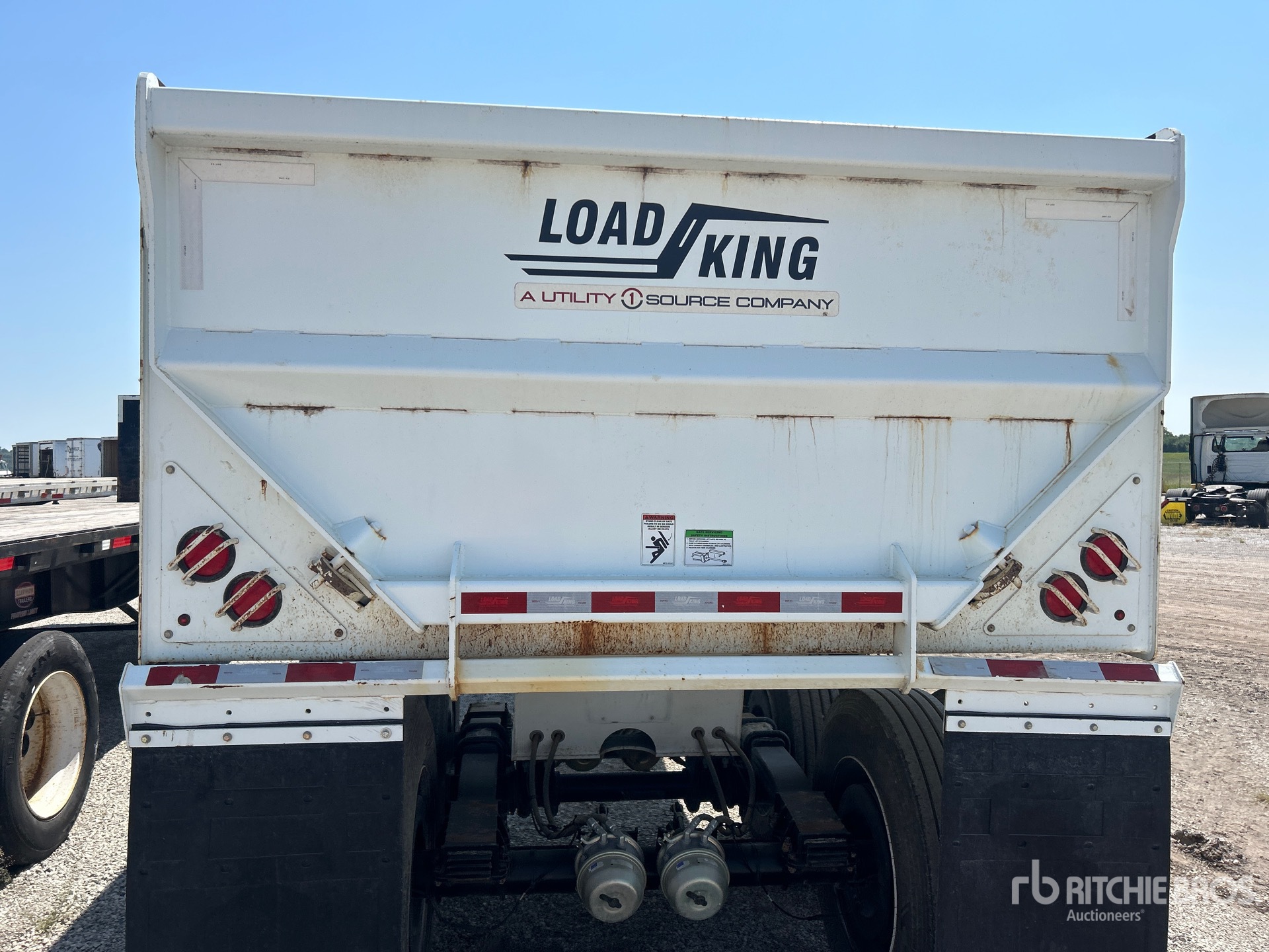 2022 Load King  32 FT T/A