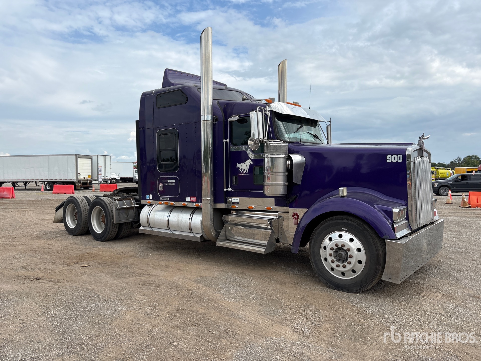 2005 Kenworth W900