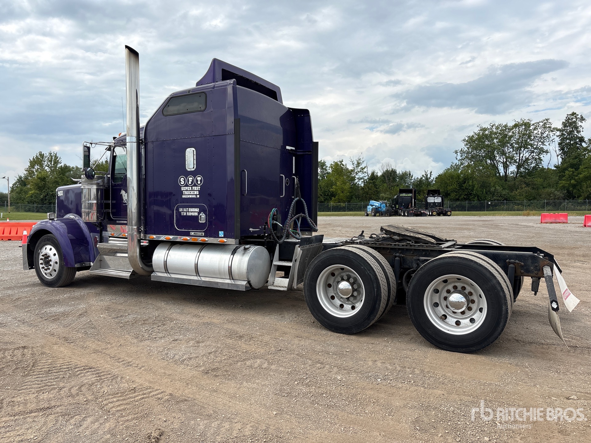 2005 Kenworth W900
