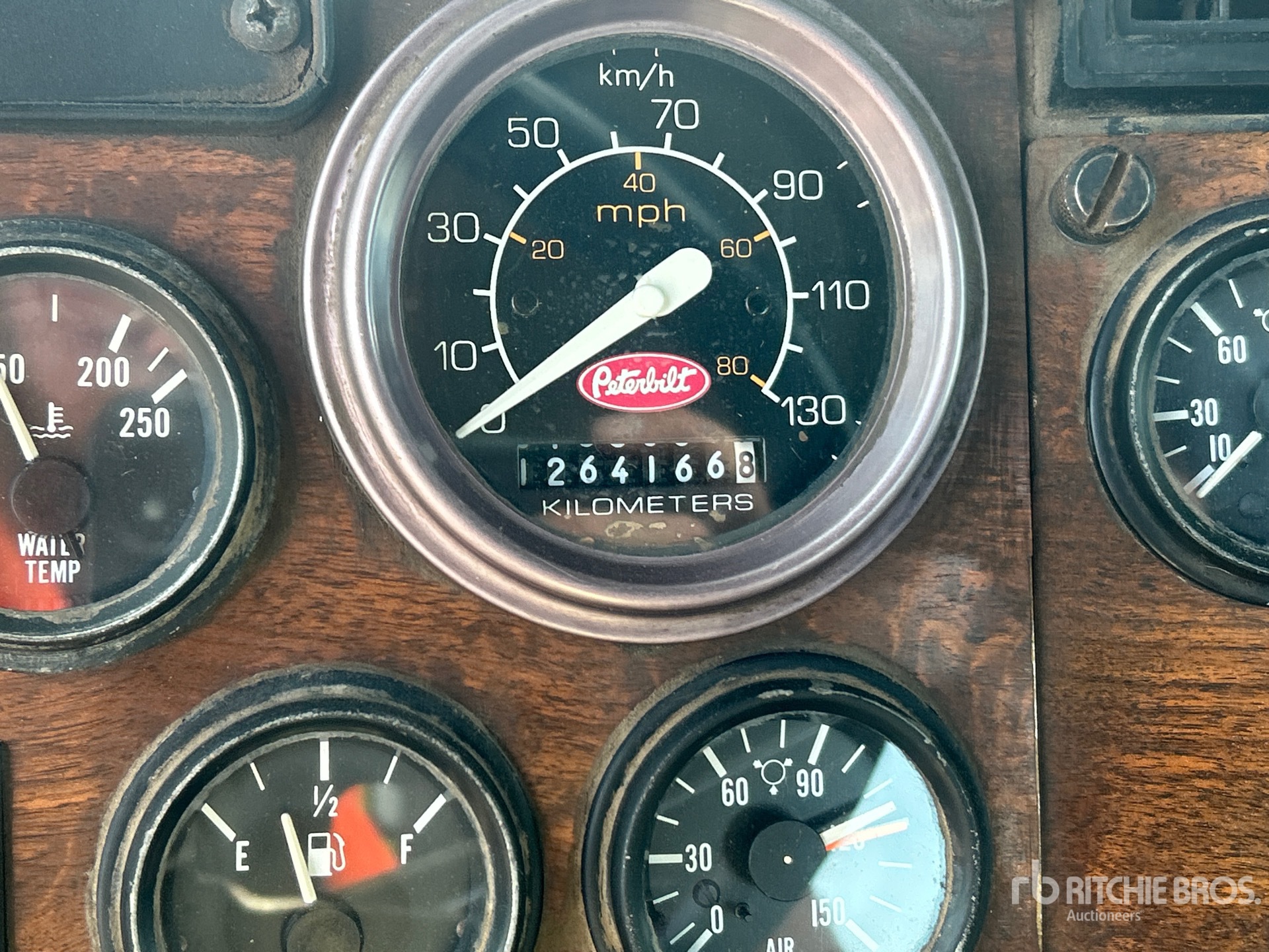1996 Peterbilt 378
