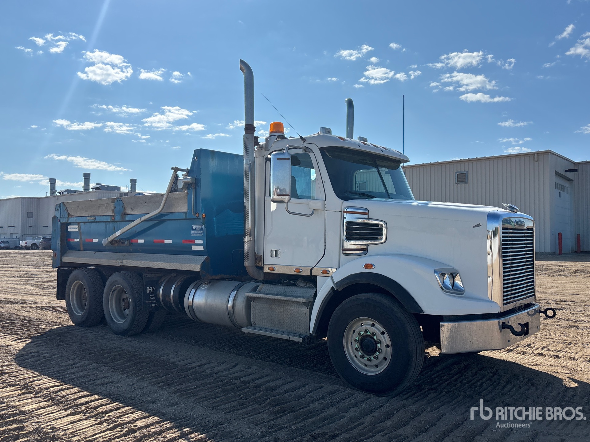 2011 Freightliner SD CORONADO