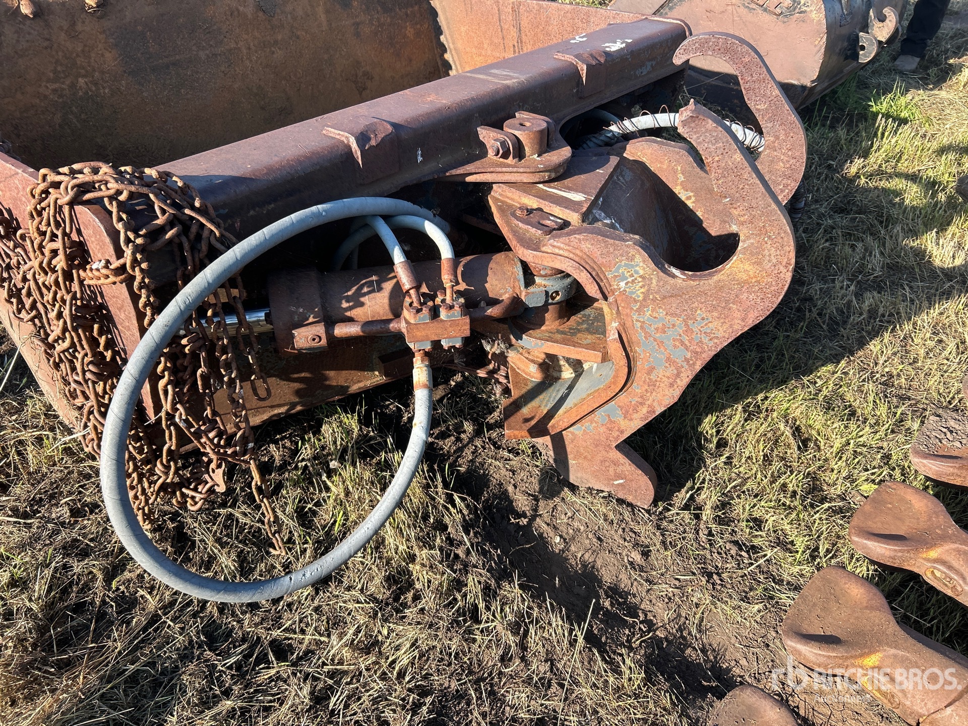 AMI 63 IN HYDRAULIC TILTING CLEANUP ...