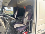 Cab with Seats/armrests