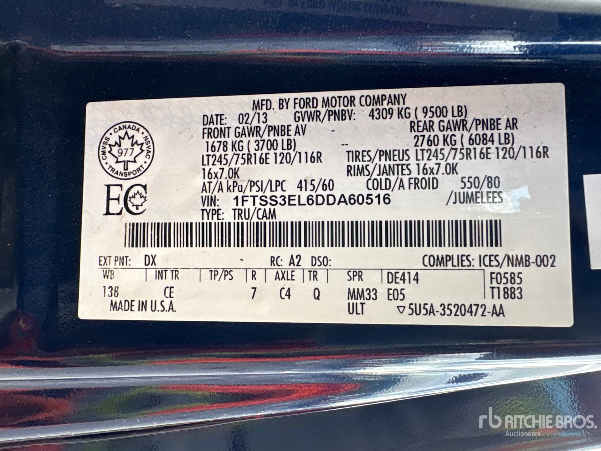 2013 Ford E-350