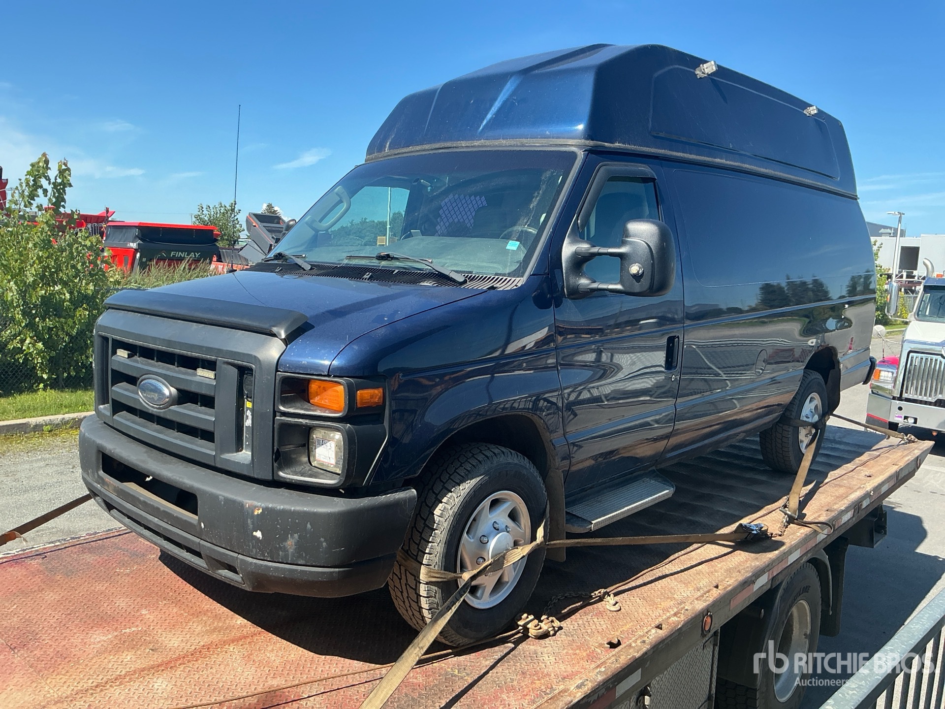 2013 Ford E-350