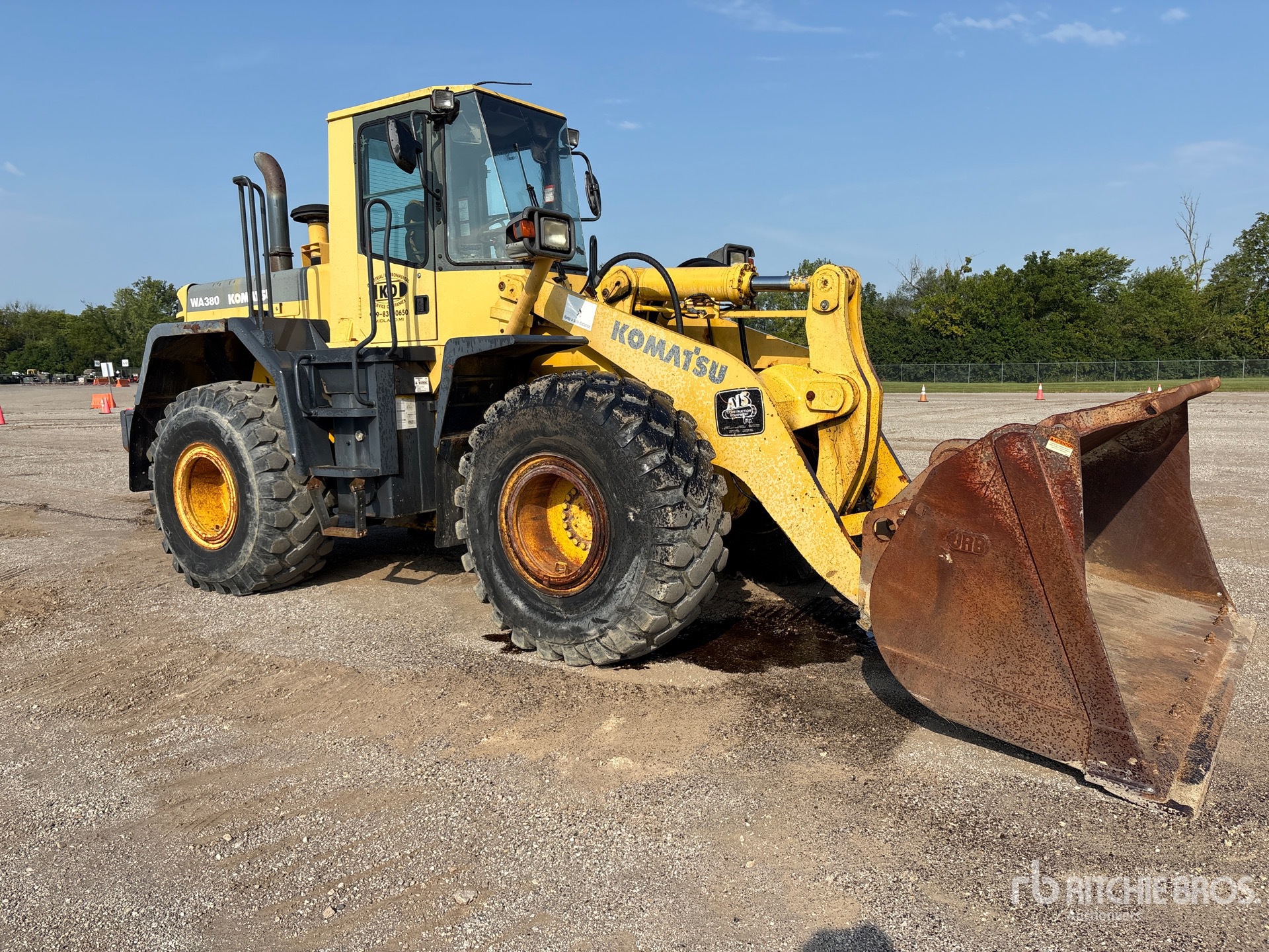 2002 Komatsu WA380-3