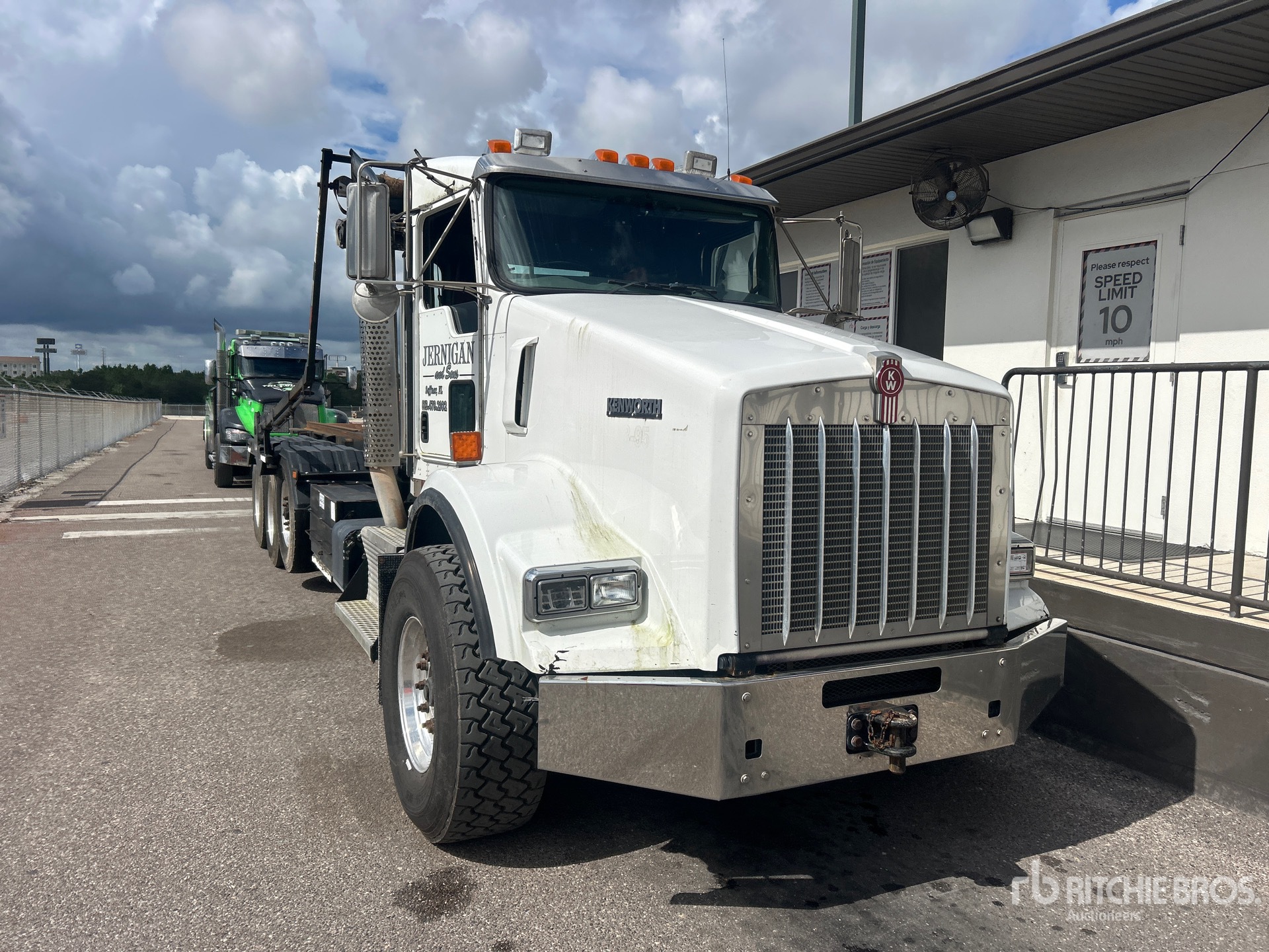 2013 Kenworth T800