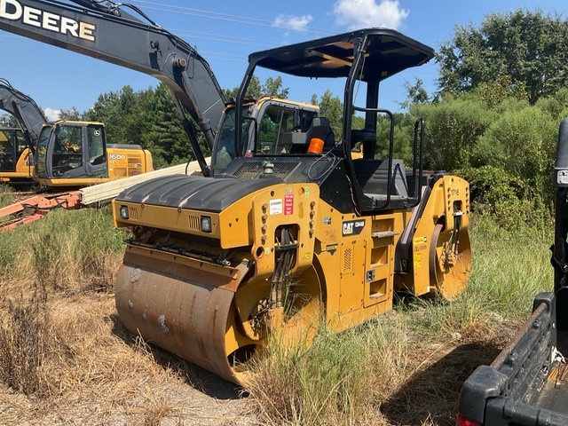 2016 Cat CB44B Double Drum Roller 2016 Cat CB44B Double Drum Roller