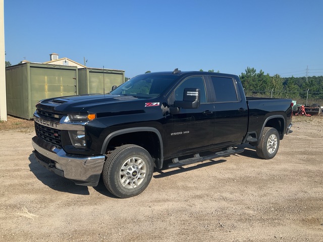 2021 Chevrolet Silverado 2500HD LT Z71 4x4 Crew Cab Pickup 2021 Chevrolet Silverado 2500HD LT Z71 4x4 Crew Cab Pickup