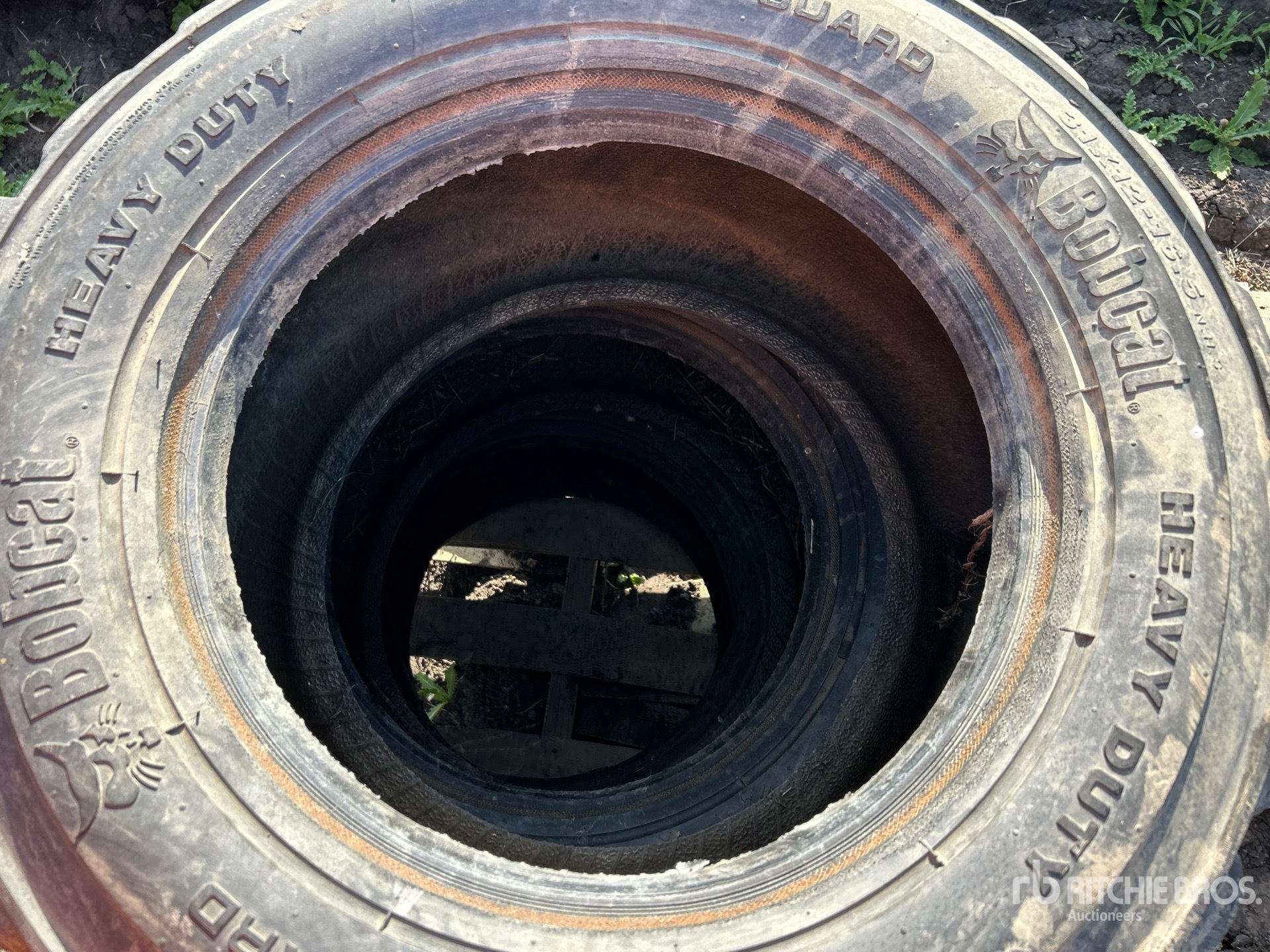 Bobcat QUANTITY OF (3) 31X12-15.6
