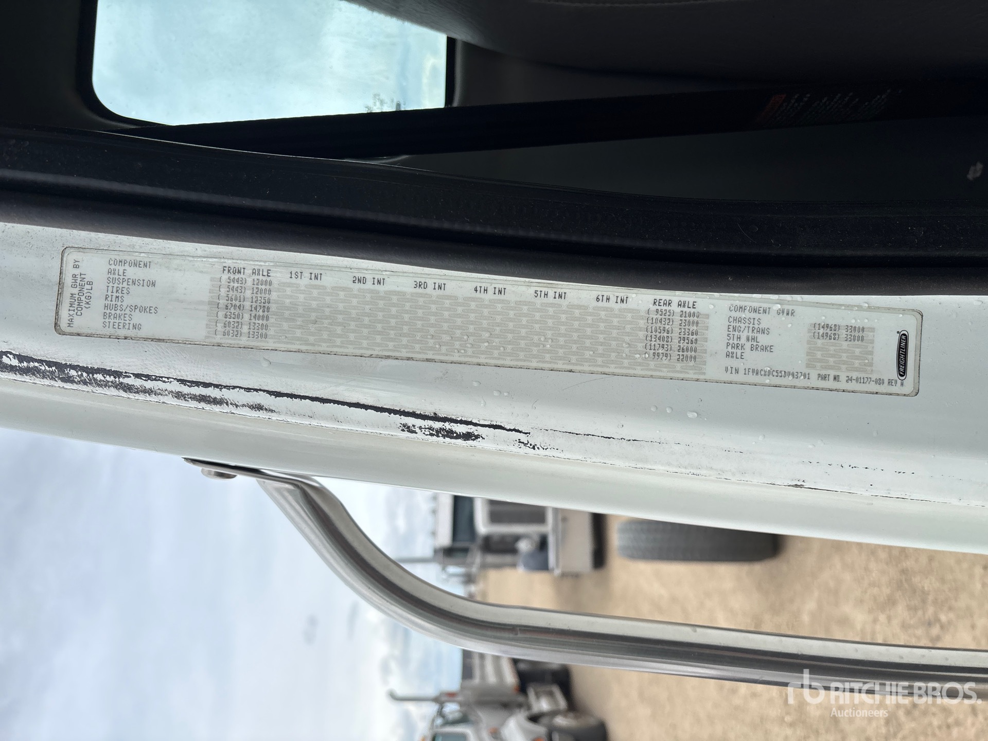 2005 Freightliner M2 106