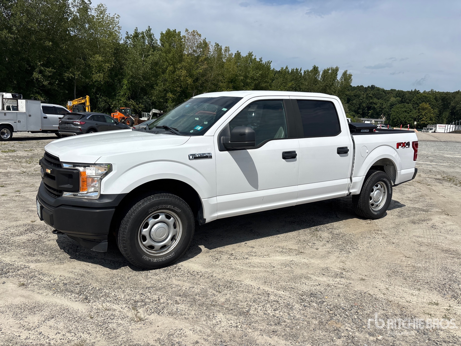 General Appearance with Featured Photo