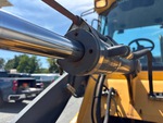 Hydraulics with Bucket Tilt Cylinders