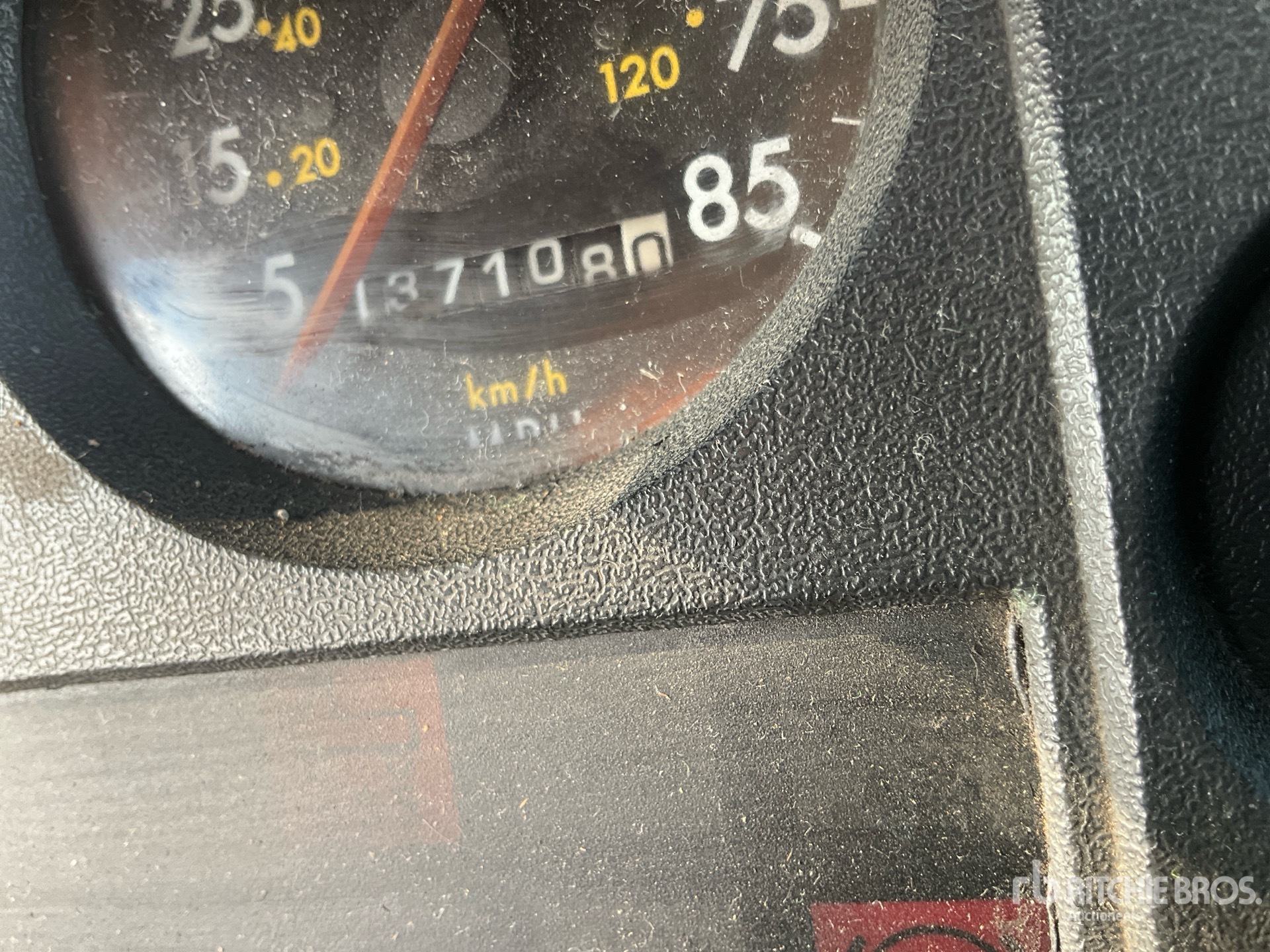 2000 Freightliner FL50
