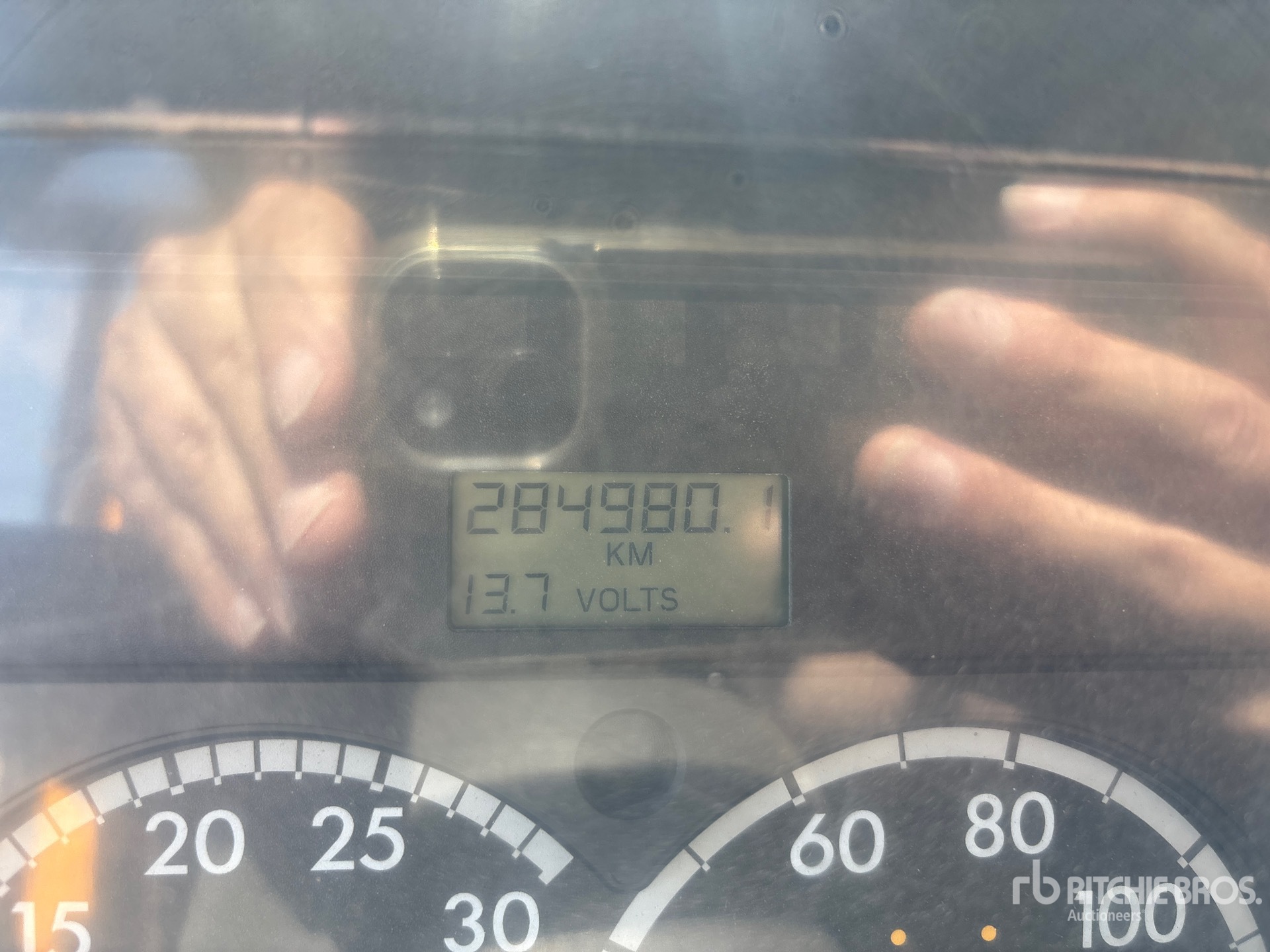 2004 Sterling LT7500