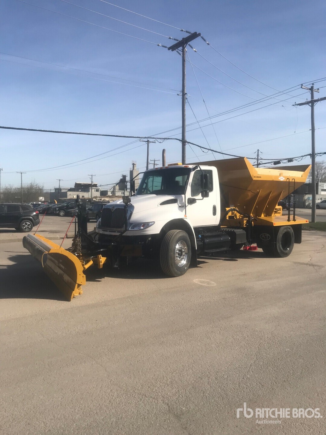 2019 International MV607