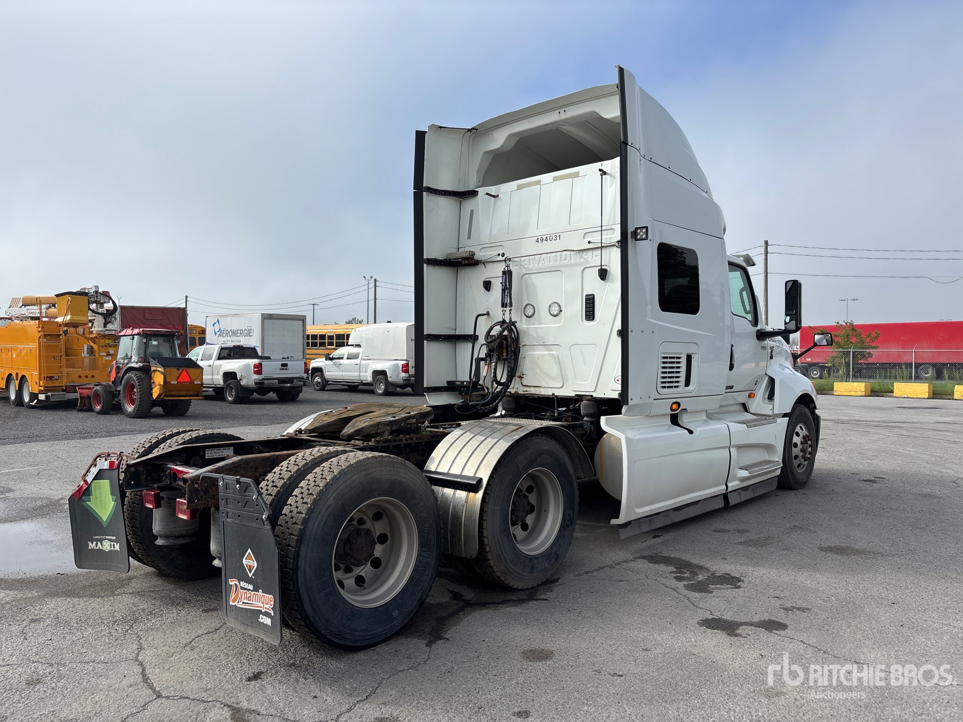 2019 International LT625