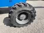 Drivetrain with Right Front Final Drive