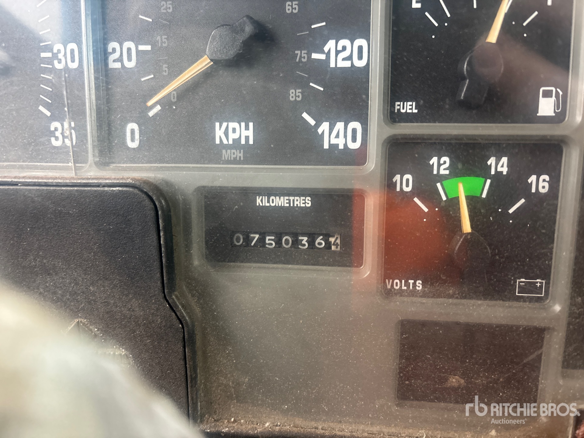 2000 International 2554