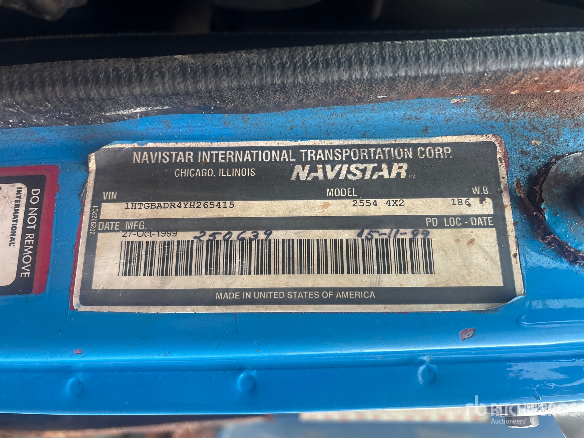 2000 International 2554