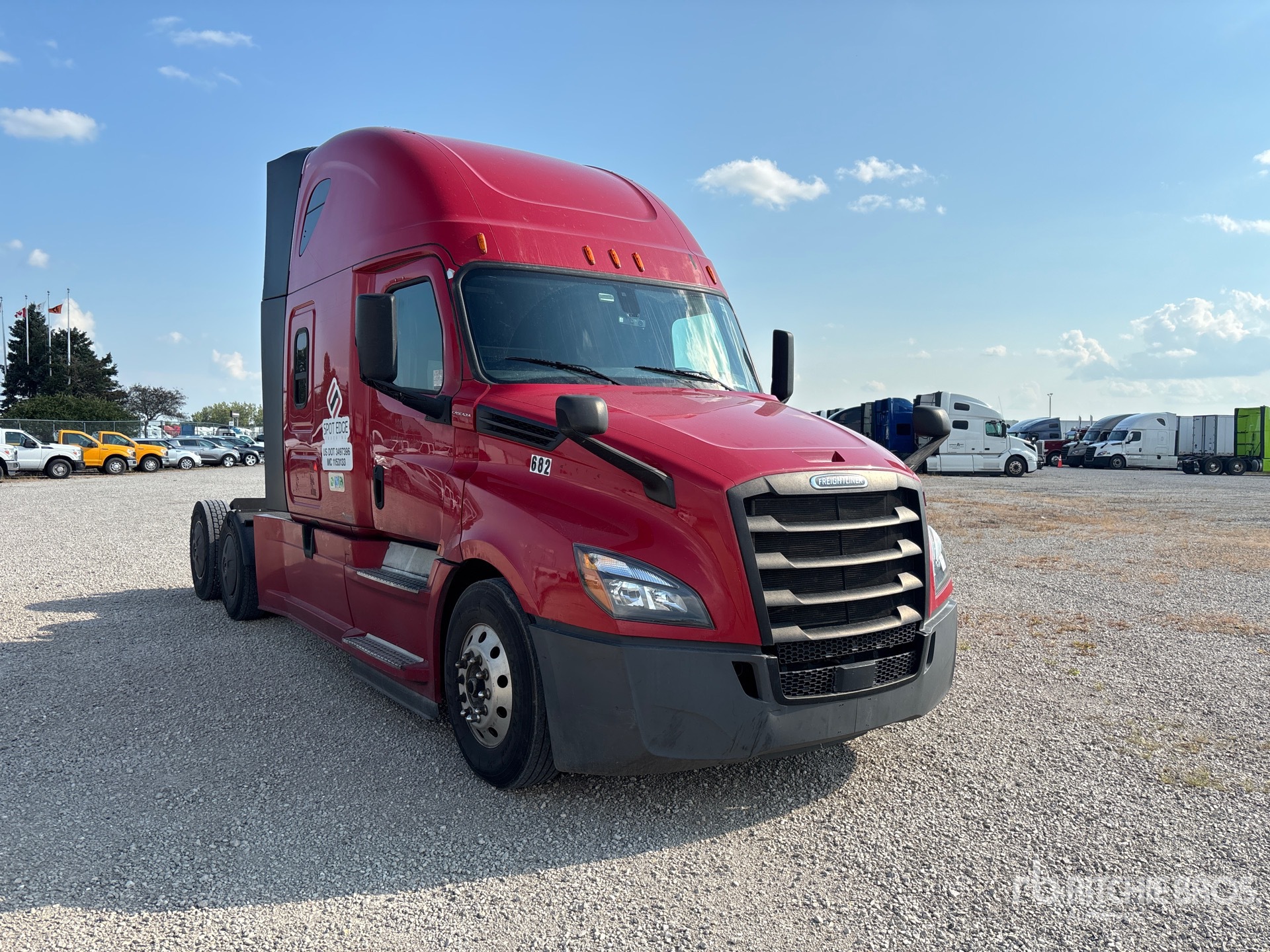 2019 Freightliner CASCADIA 126