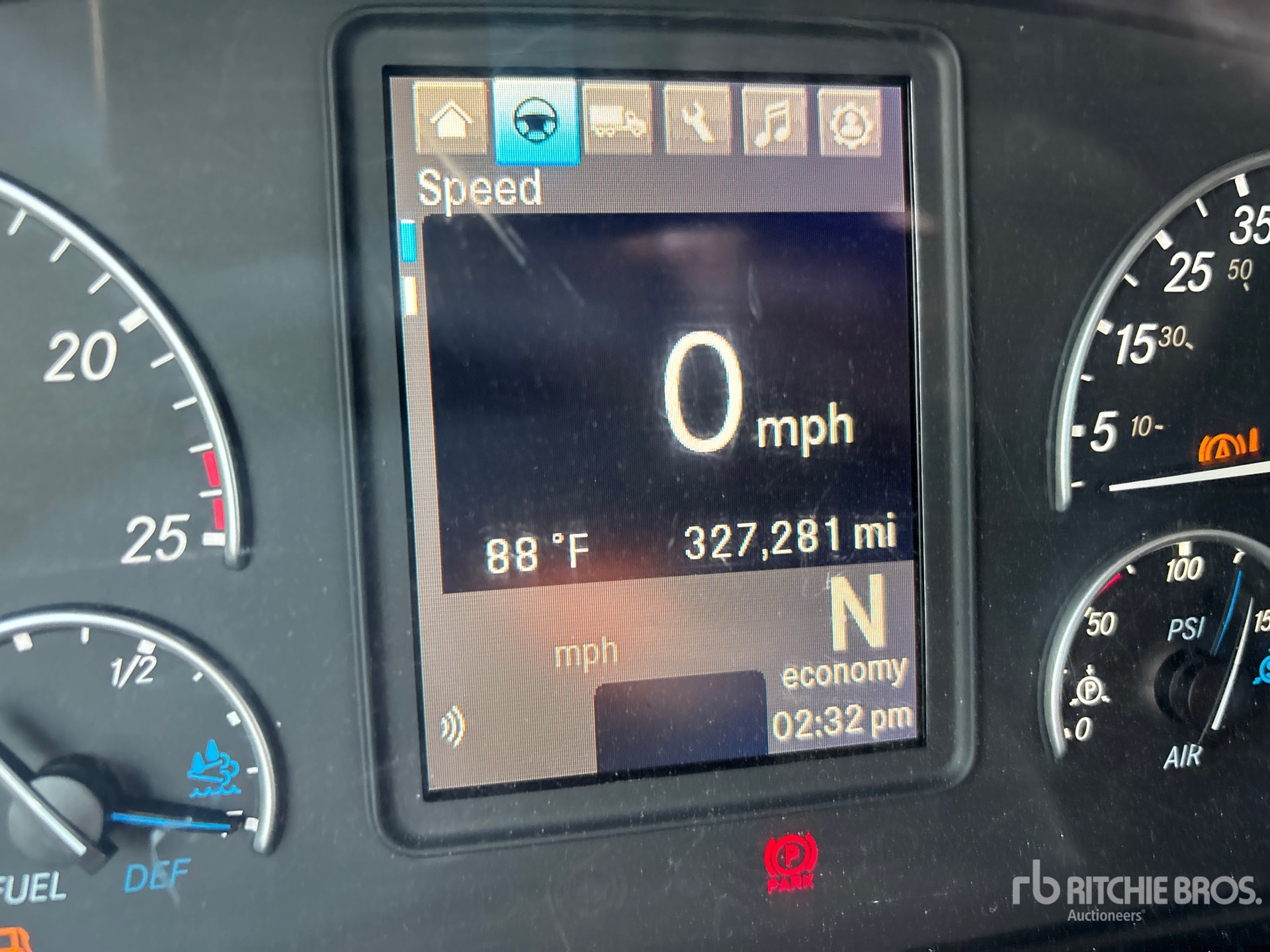 2019 Freightliner CASCADIA 126
