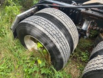 4 Underbody - Truck with Right Rear Drive Tires