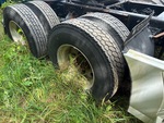 4 Underbody - Truck with Right Front Drive Tires