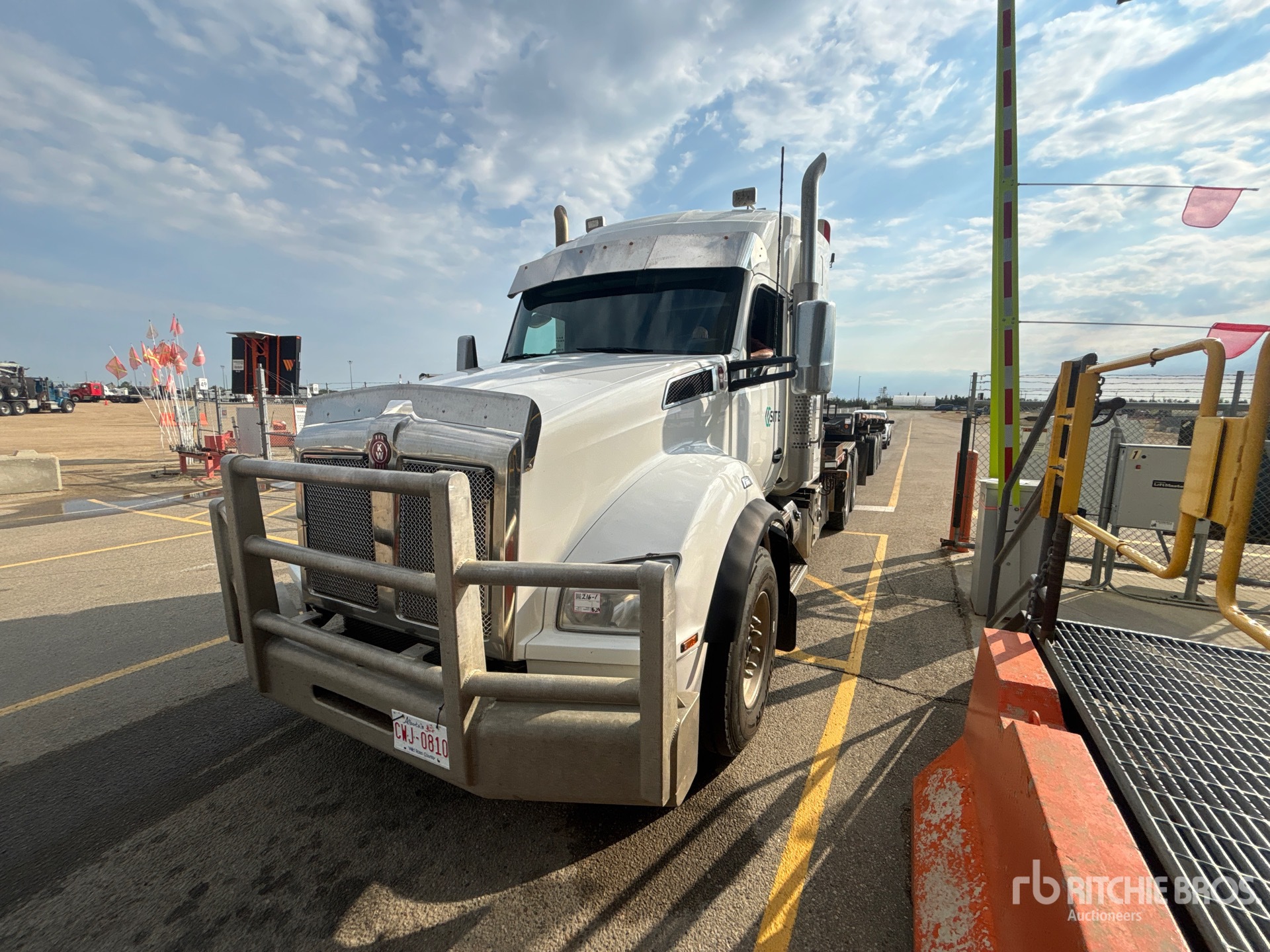 2020 Kenworth T880