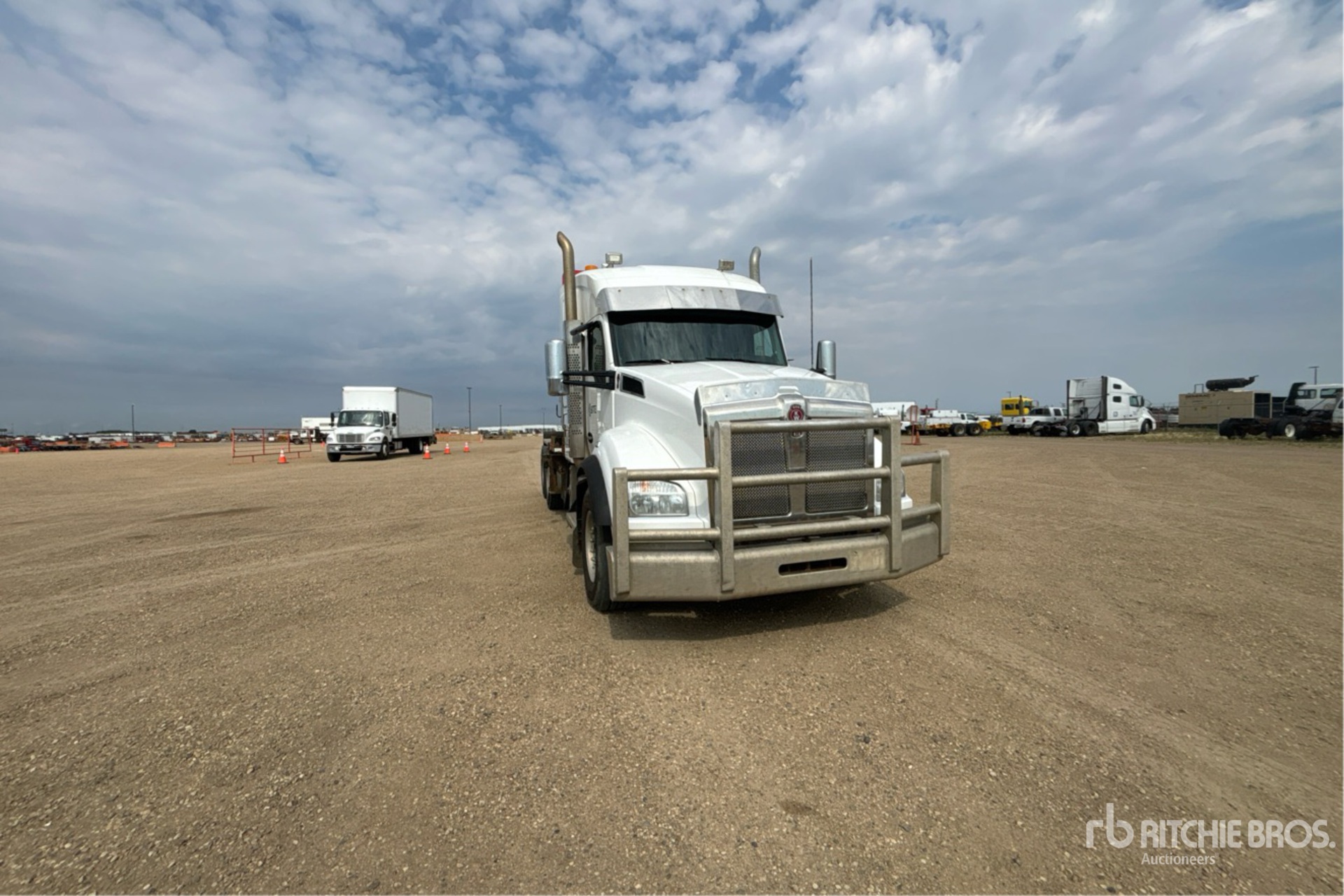 2020 Kenworth T880