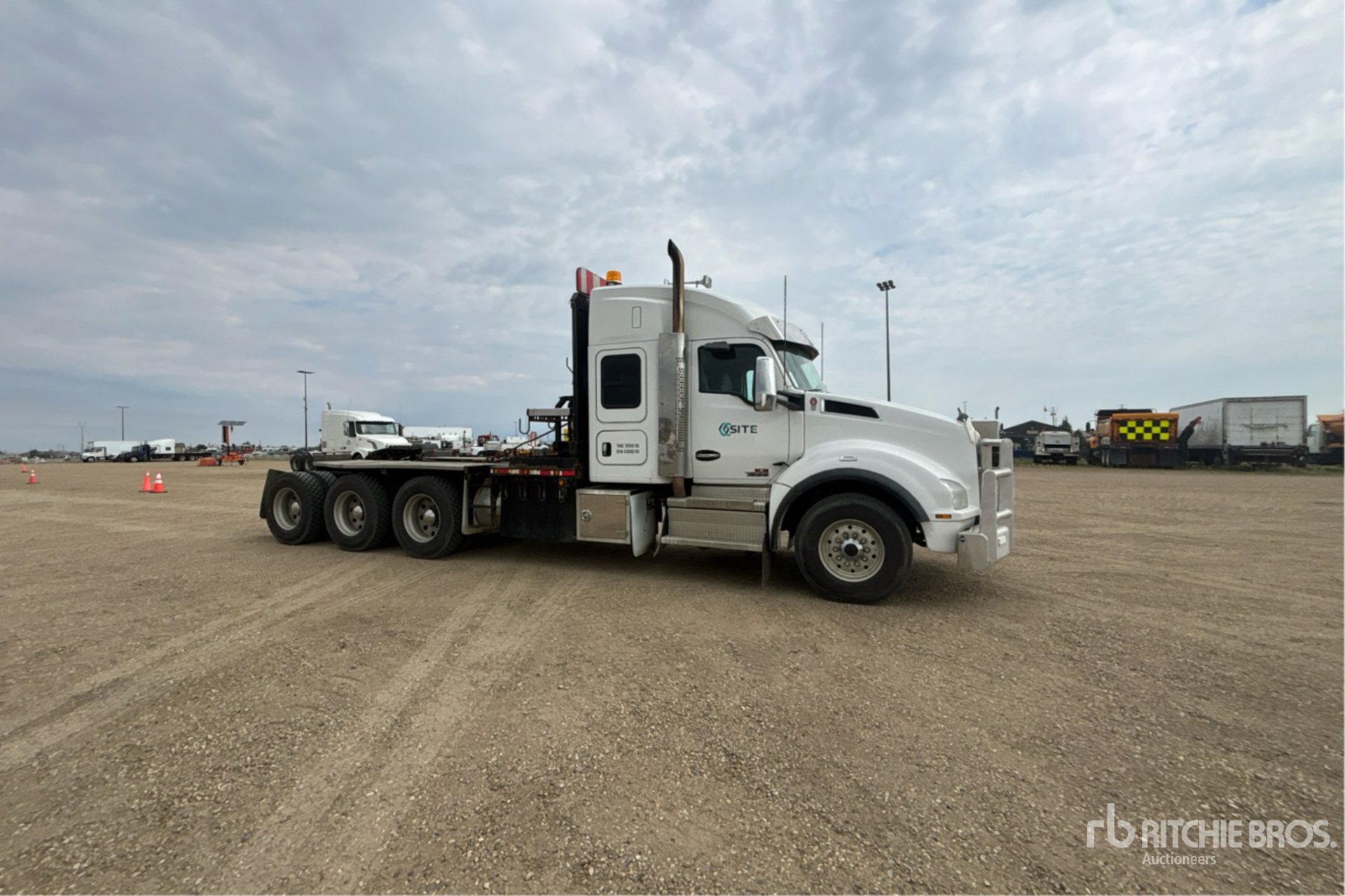 2020 Kenworth T880