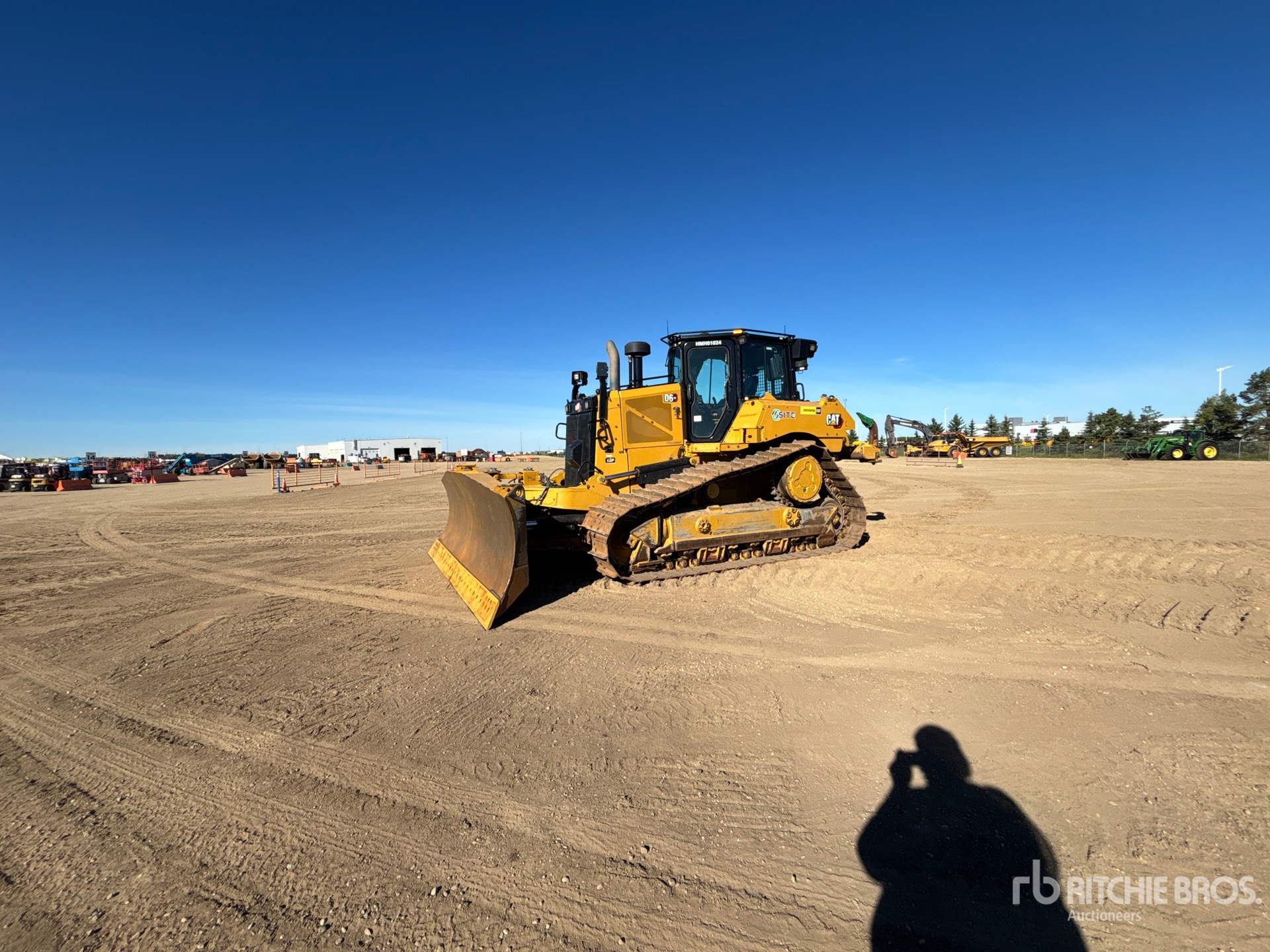2021 Caterpillar D6 XE LGP