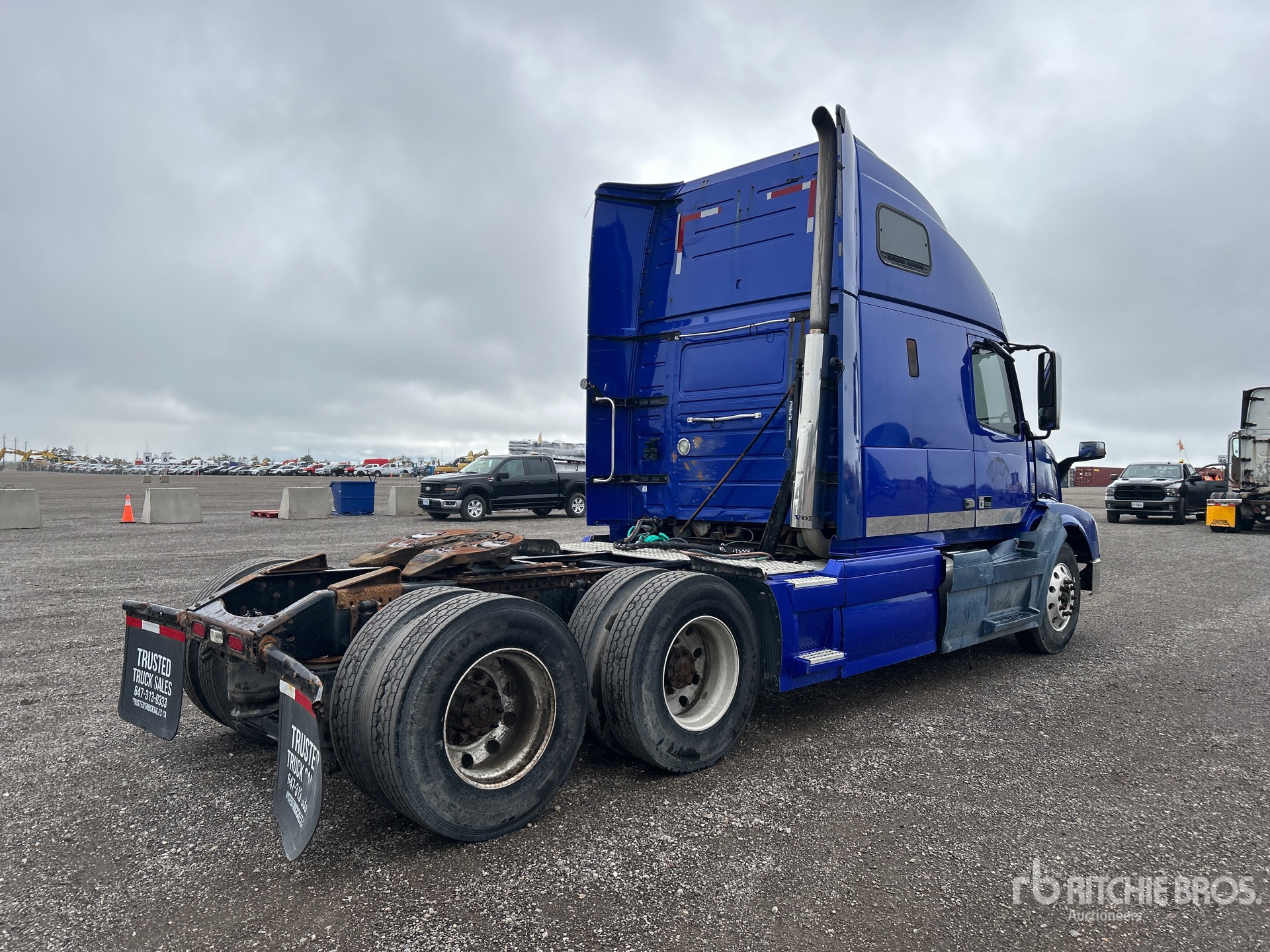 2016 Volvo VNL